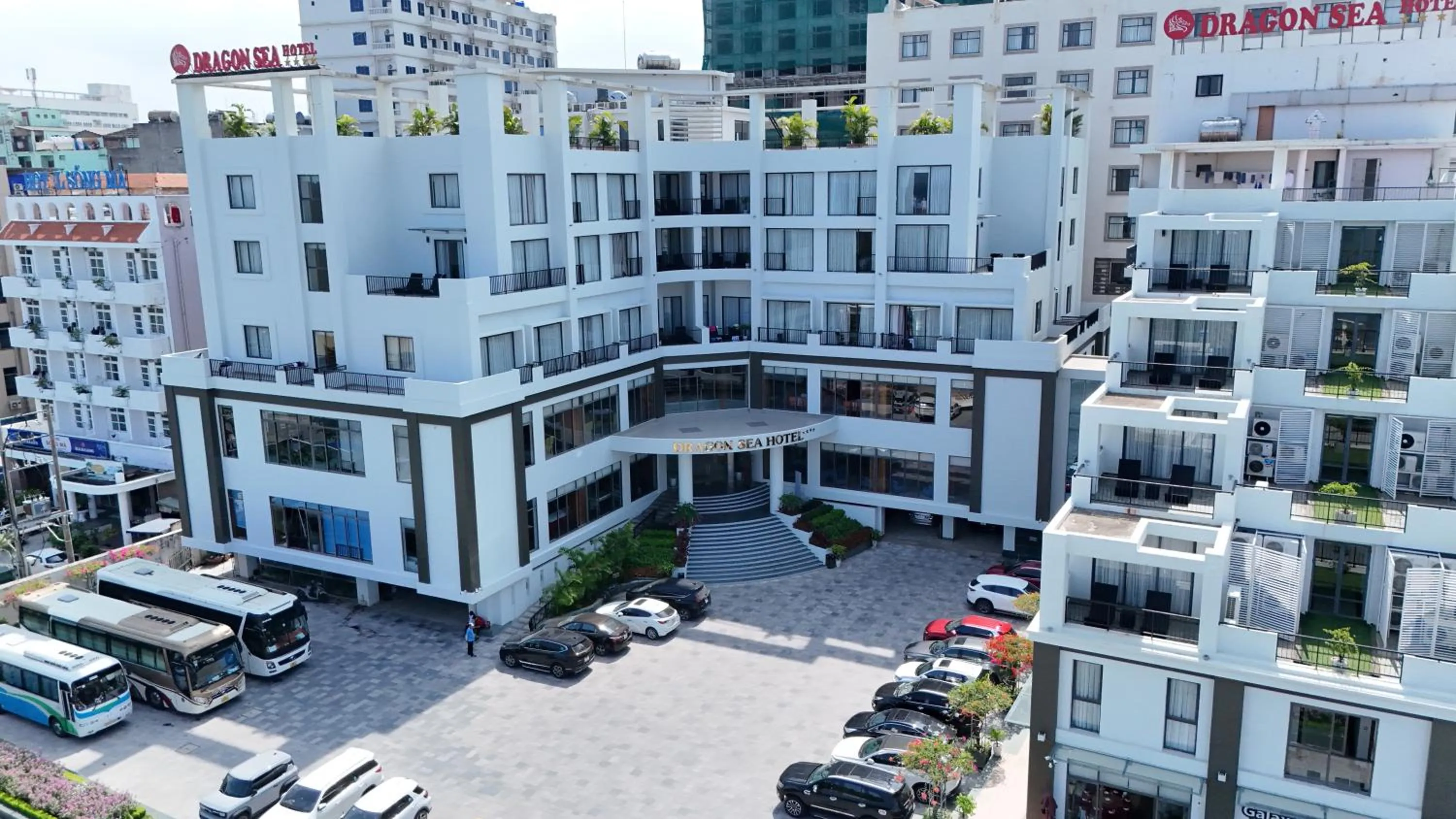 Property building in Dragon Sea Hotel