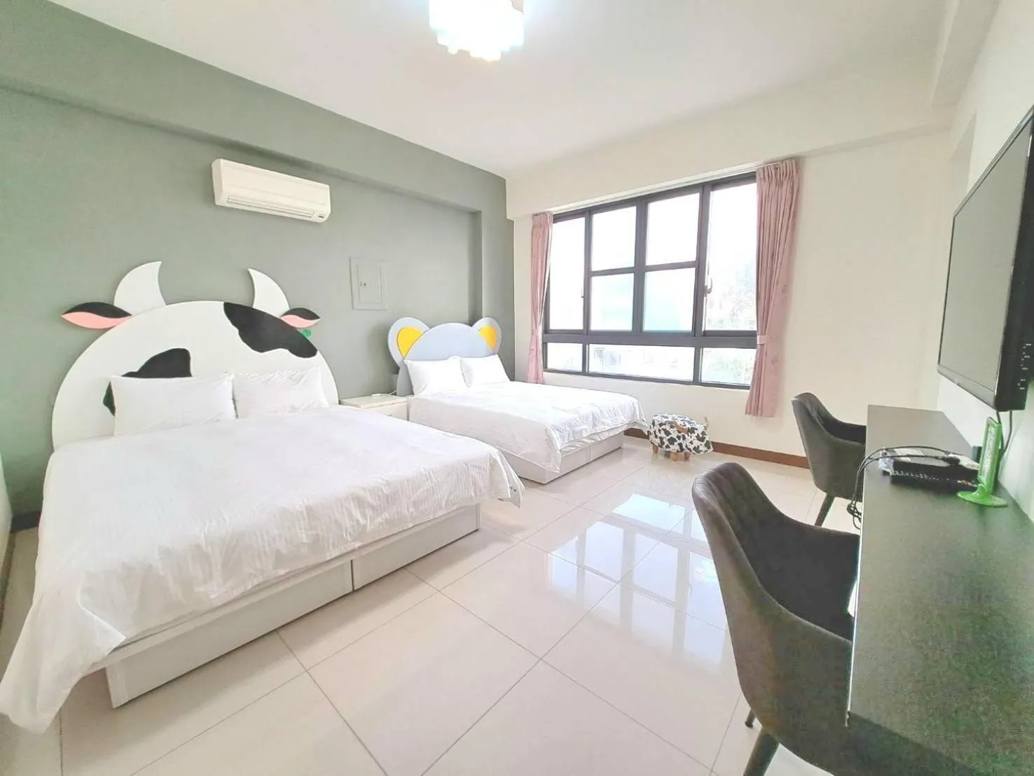 Property logo or sign, Bed in Have FUN villa -KTV BBQ Mahjong