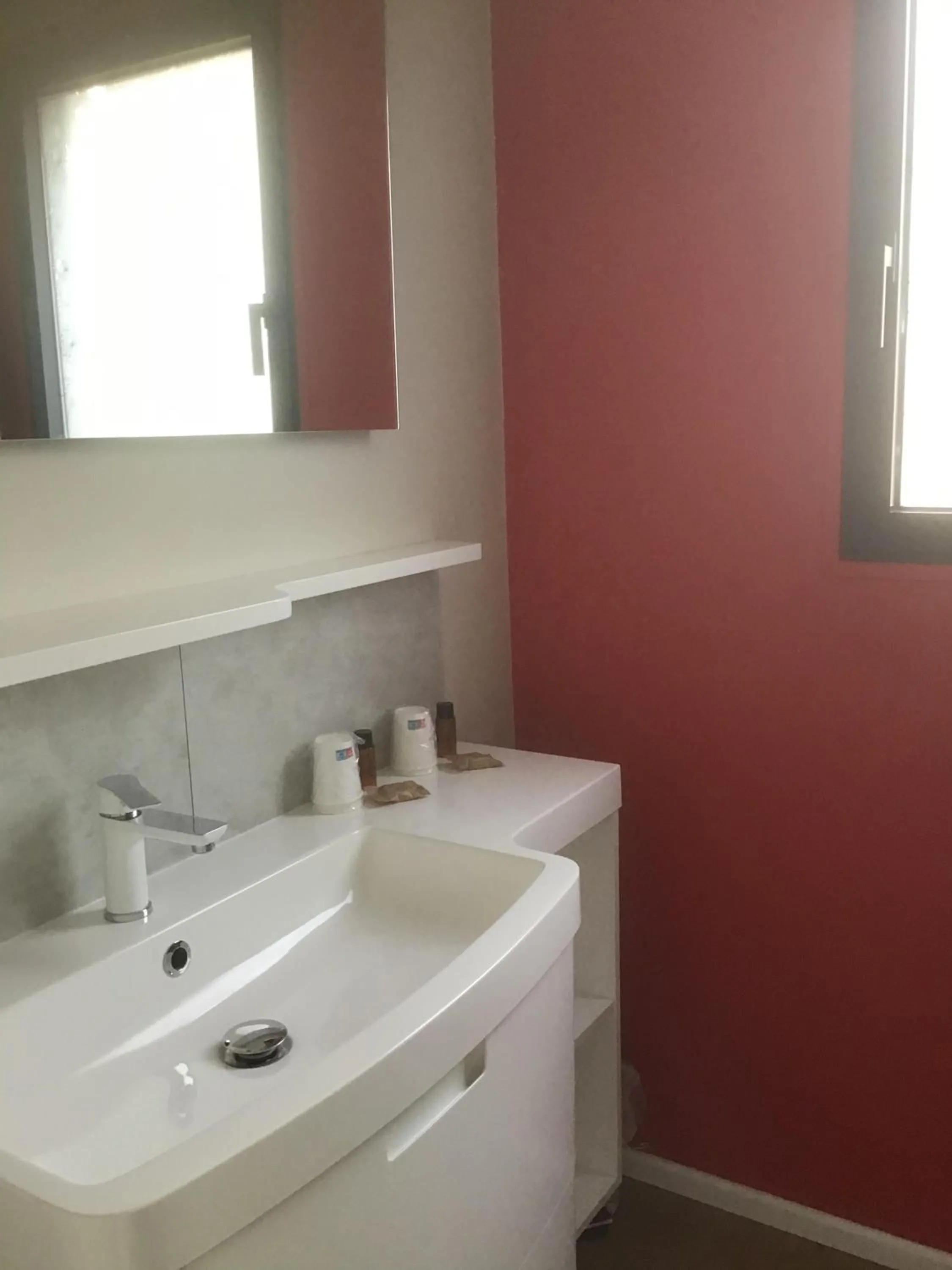 Bathroom in Hôtel Le Saint Martin