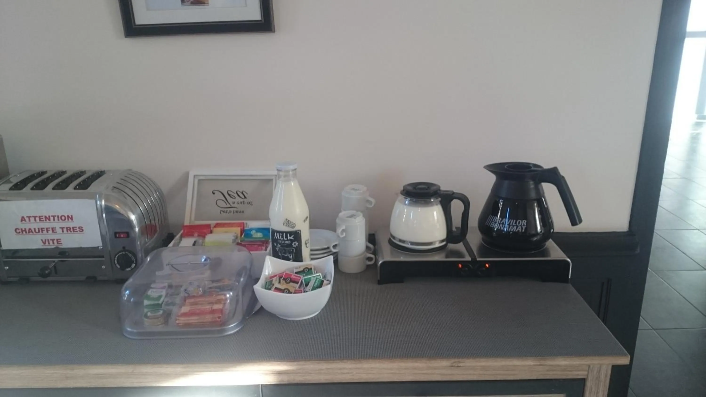 Breakfast in Hôtel Le Saint Martin