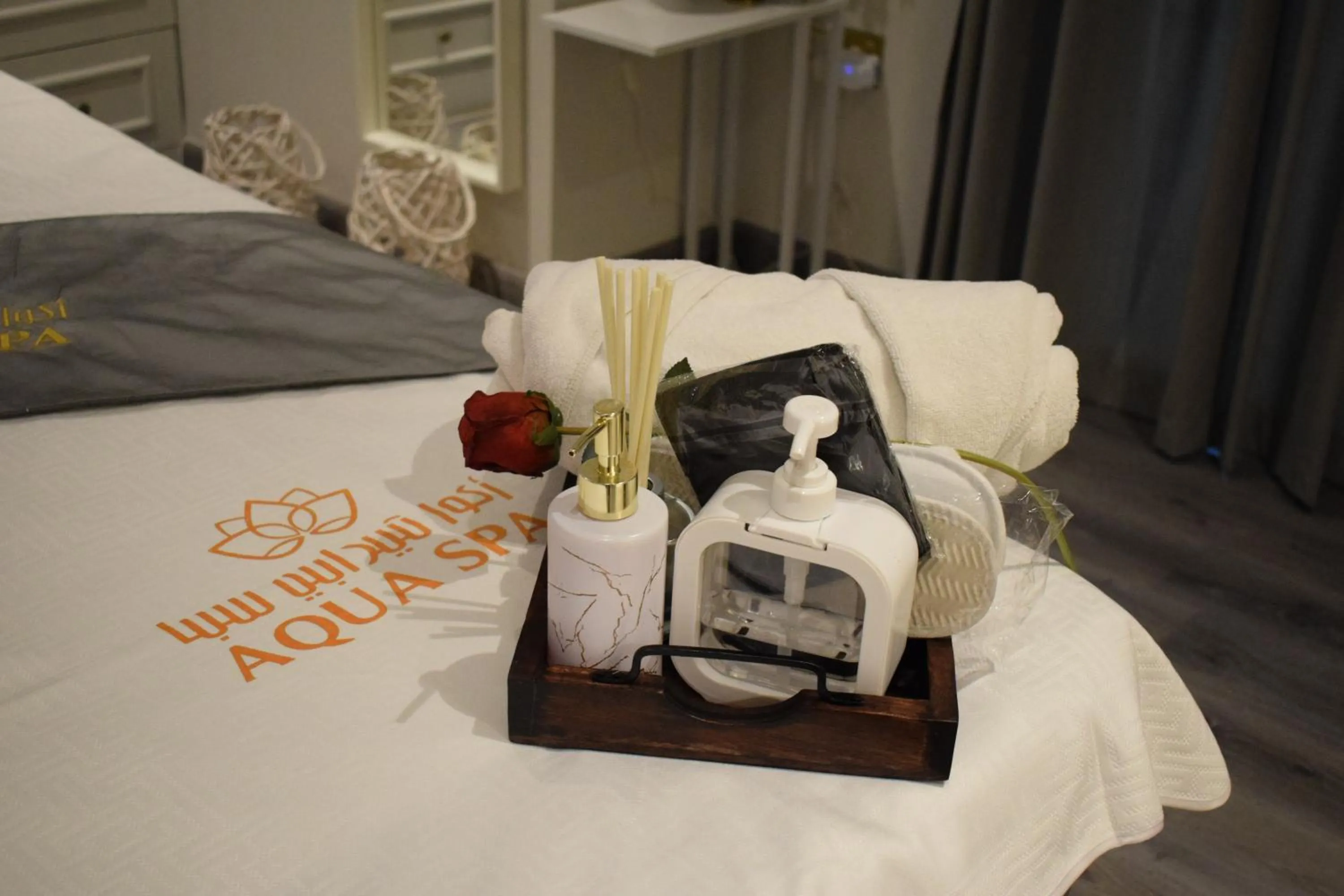 Spa and wellness centre/facilities, Bed in Saraya Corniche Hotel