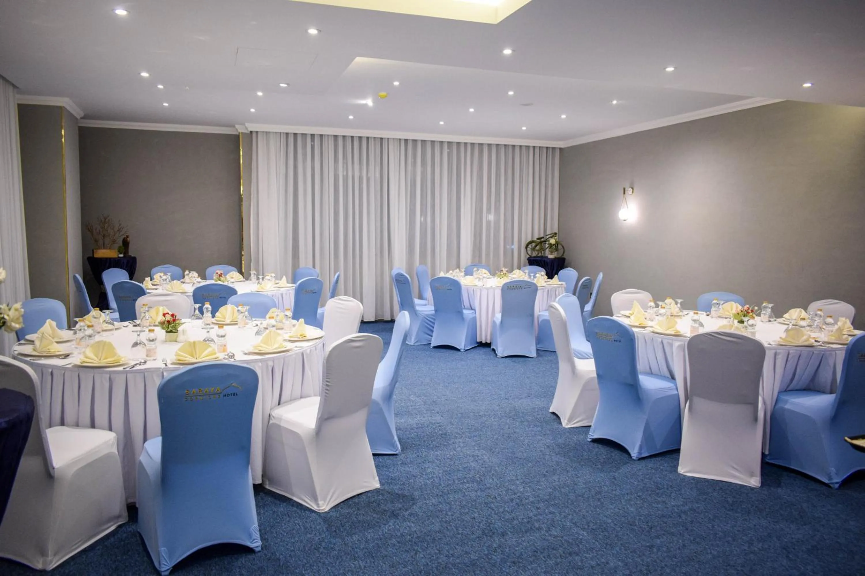 Meeting/conference room in Saraya Corniche Hotel