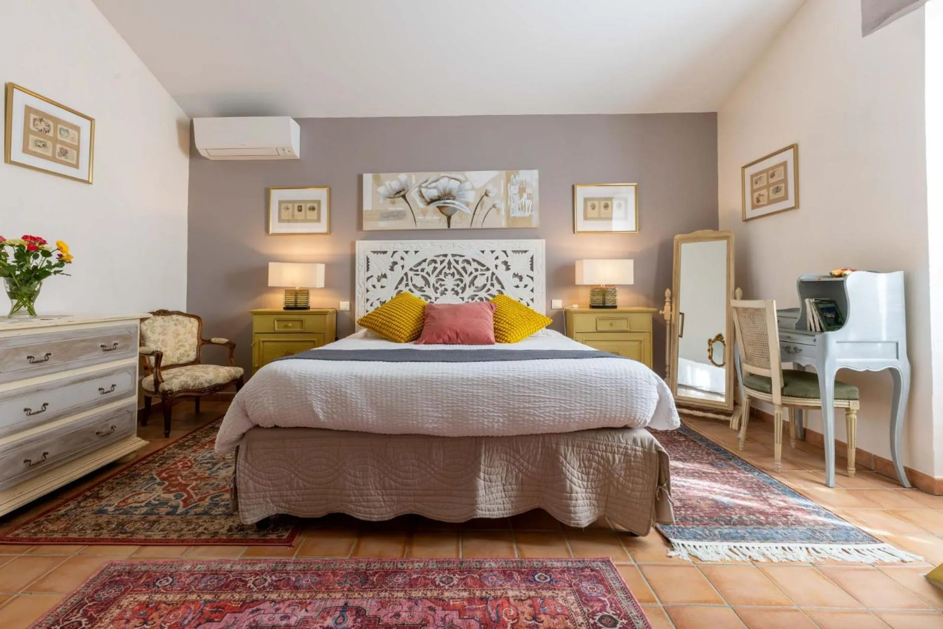 Bed in La Bastide des Amouriers
