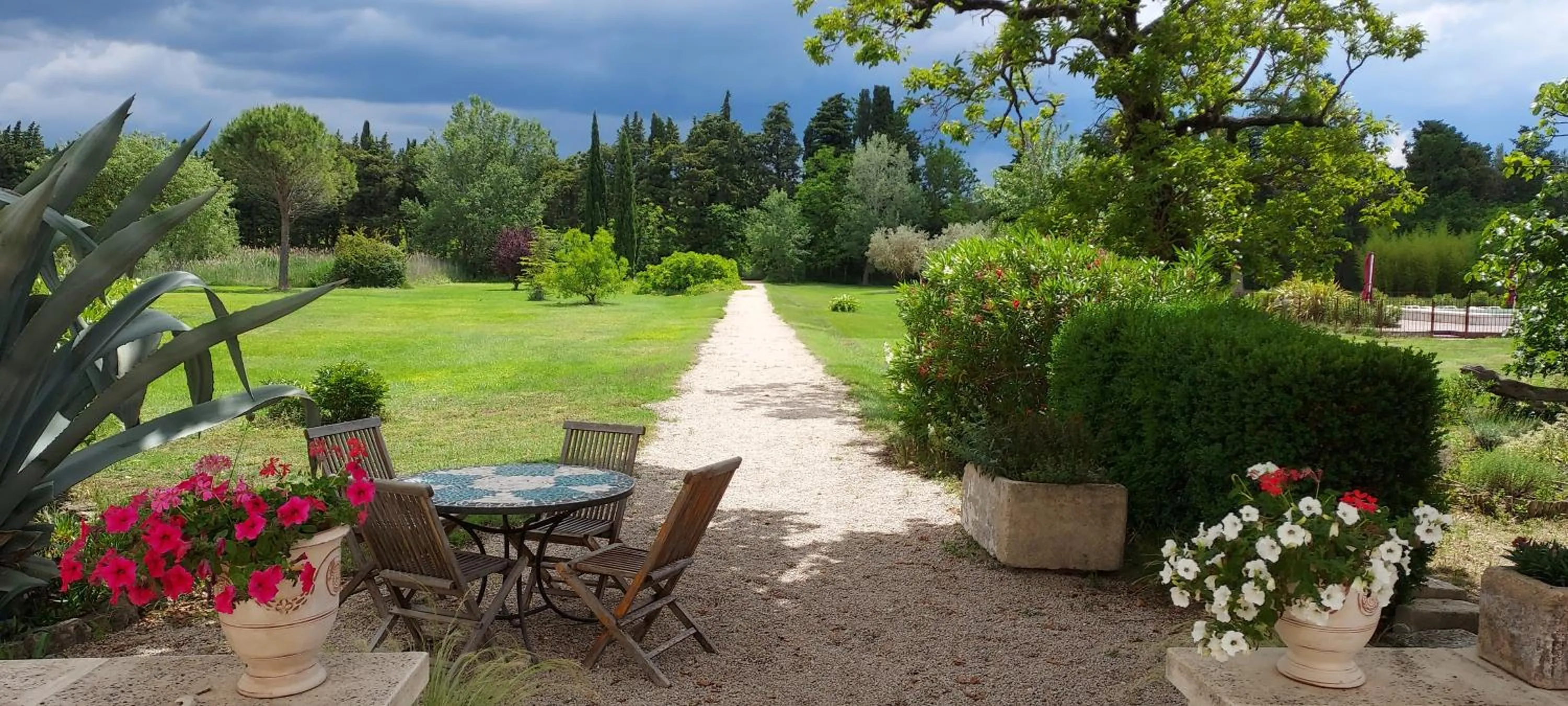 Spring in La Bastide des Amouriers