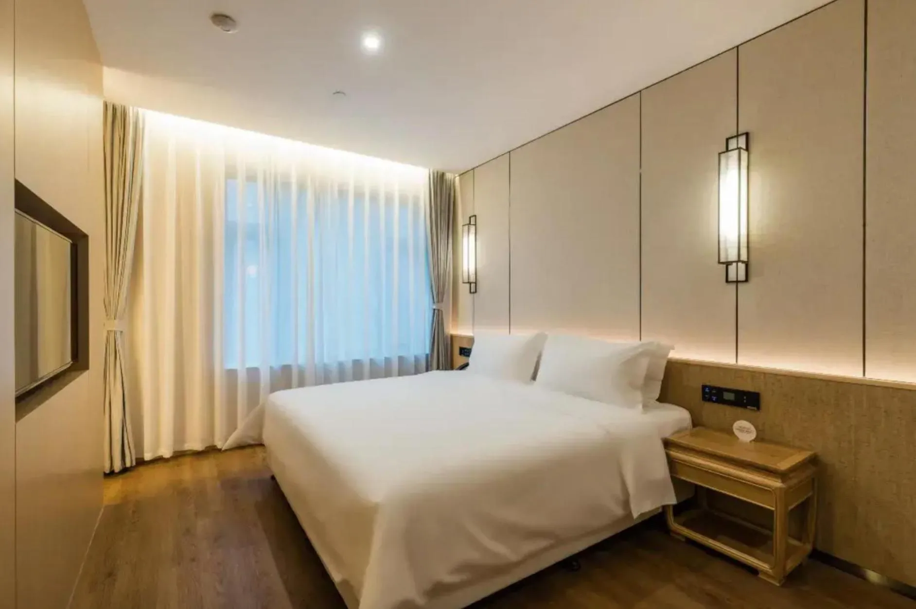 Double Room with Private Bathroom in The Hidden House, Chengdu Chunxi Road Tianfu Square Branch