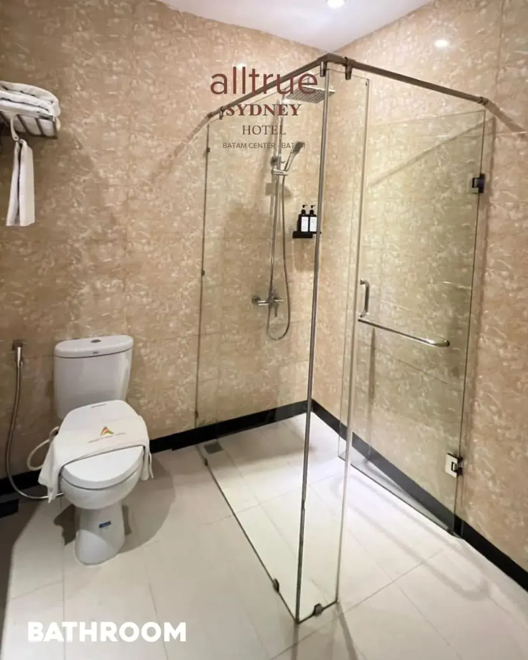 Deluxe Twin Room in Alltrue Sydney Hotel Batam Center Deluxe Twin Room in Alltrue Sydney Hotel Batam Center