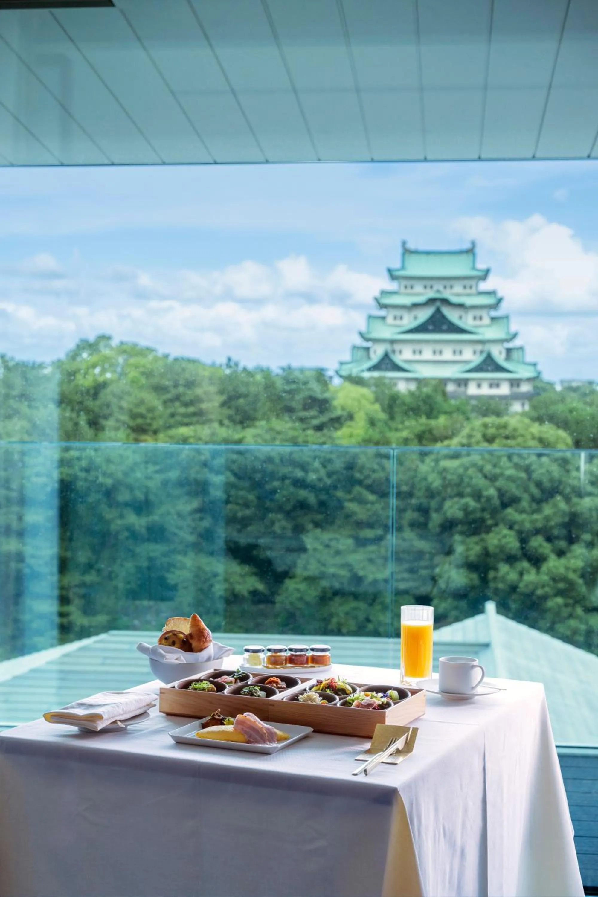 Breakfast in Espacio Nagoya Castle