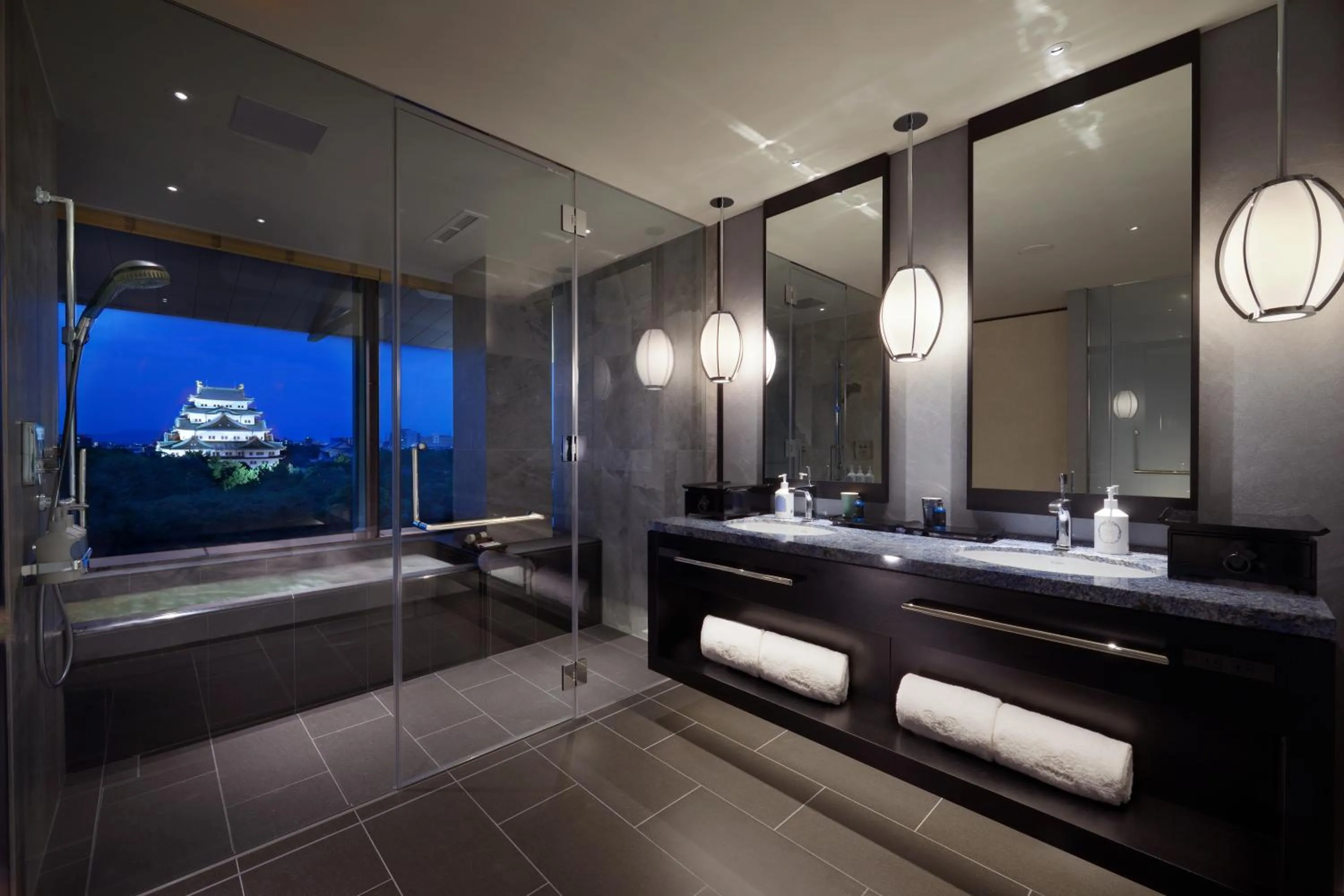 Bathroom in Espacio Nagoya Castle