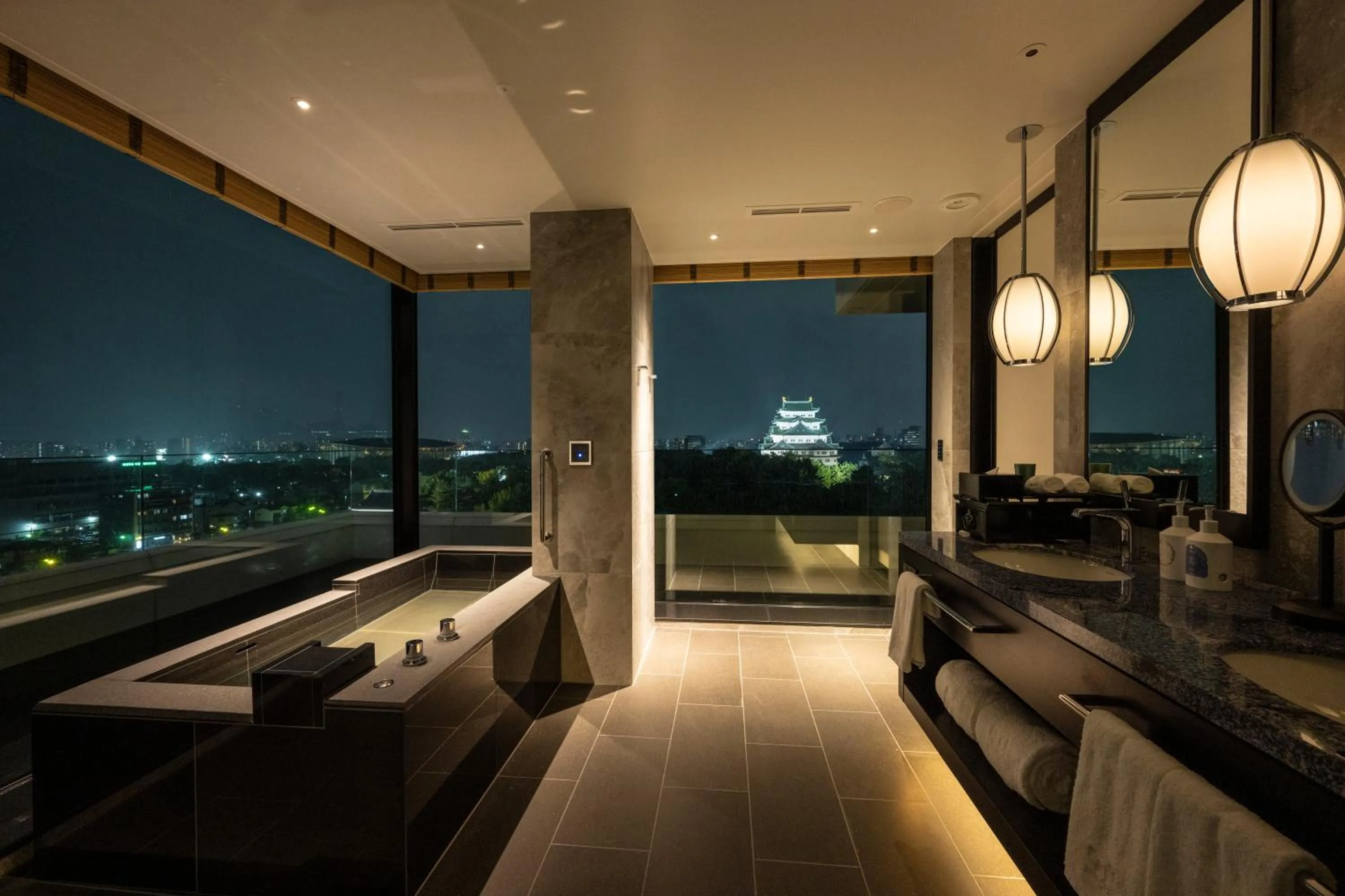 Bathroom in Espacio Nagoya Castle
