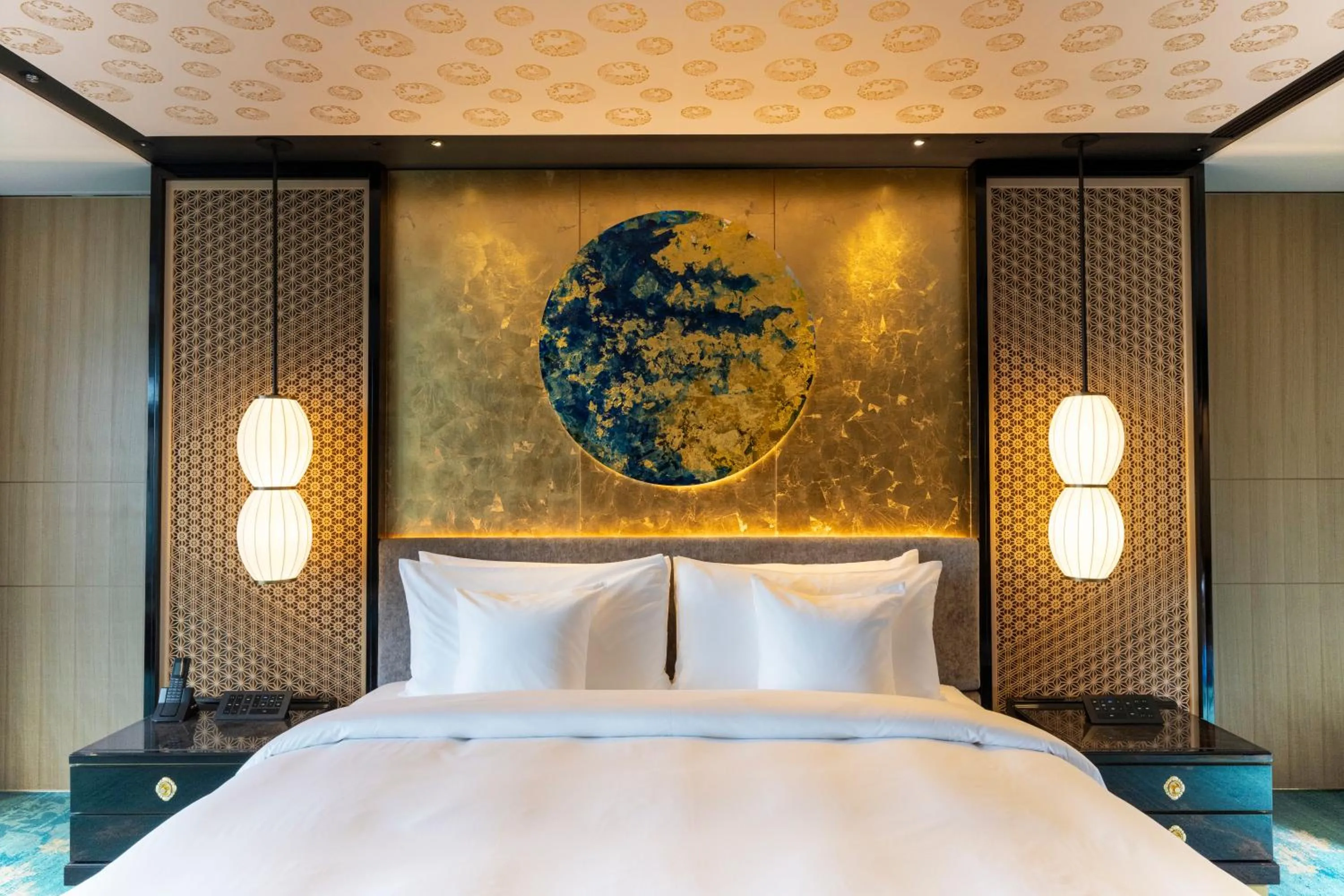 Photo of the whole room, Bed in Espacio Nagoya Castle