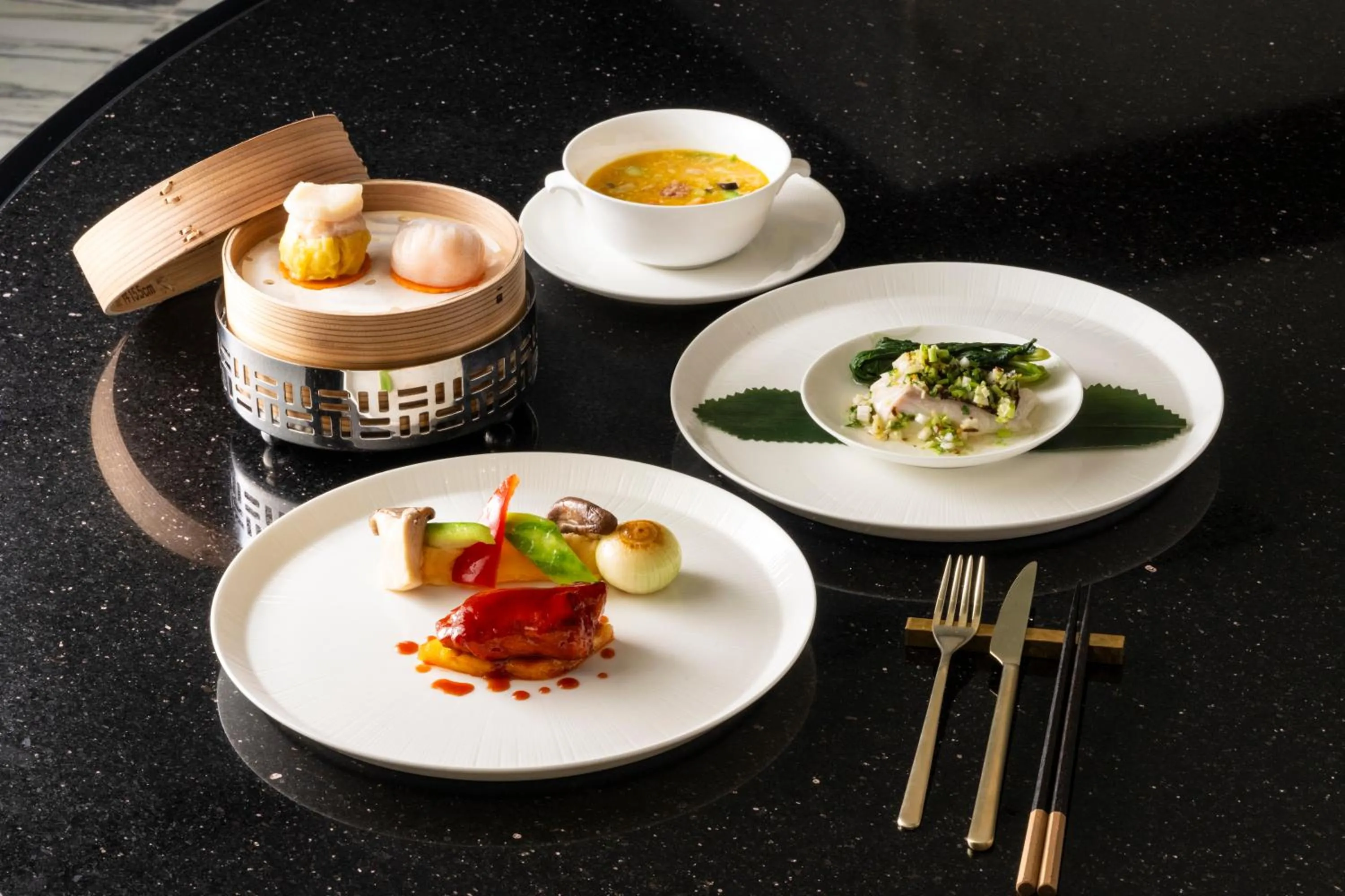 Restaurant/places to eat in Espacio Nagoya Castle