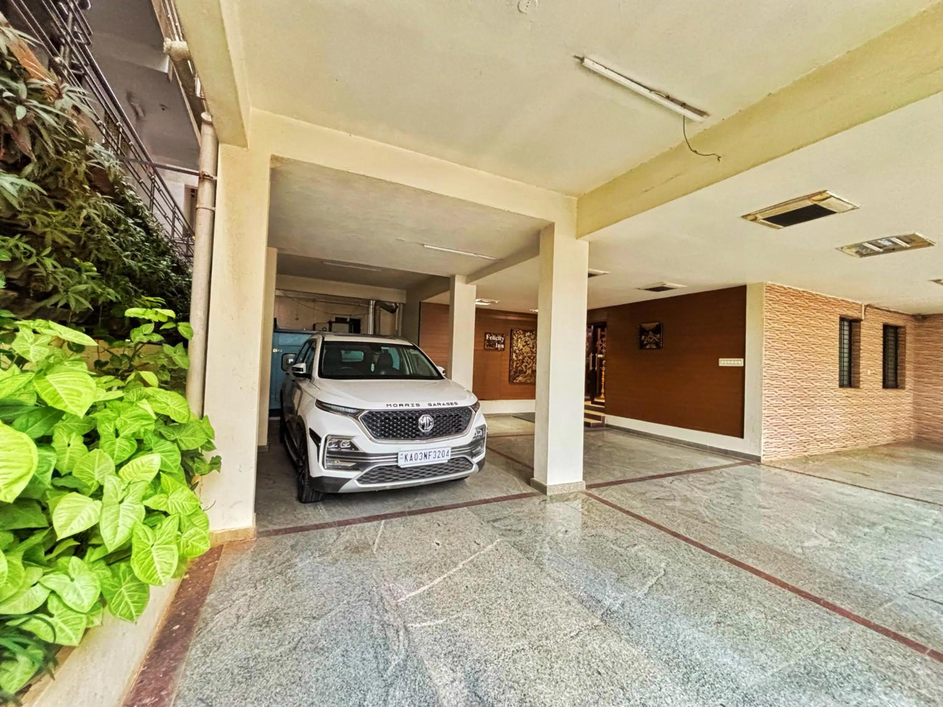 Property building in Mystic Felicity Inn