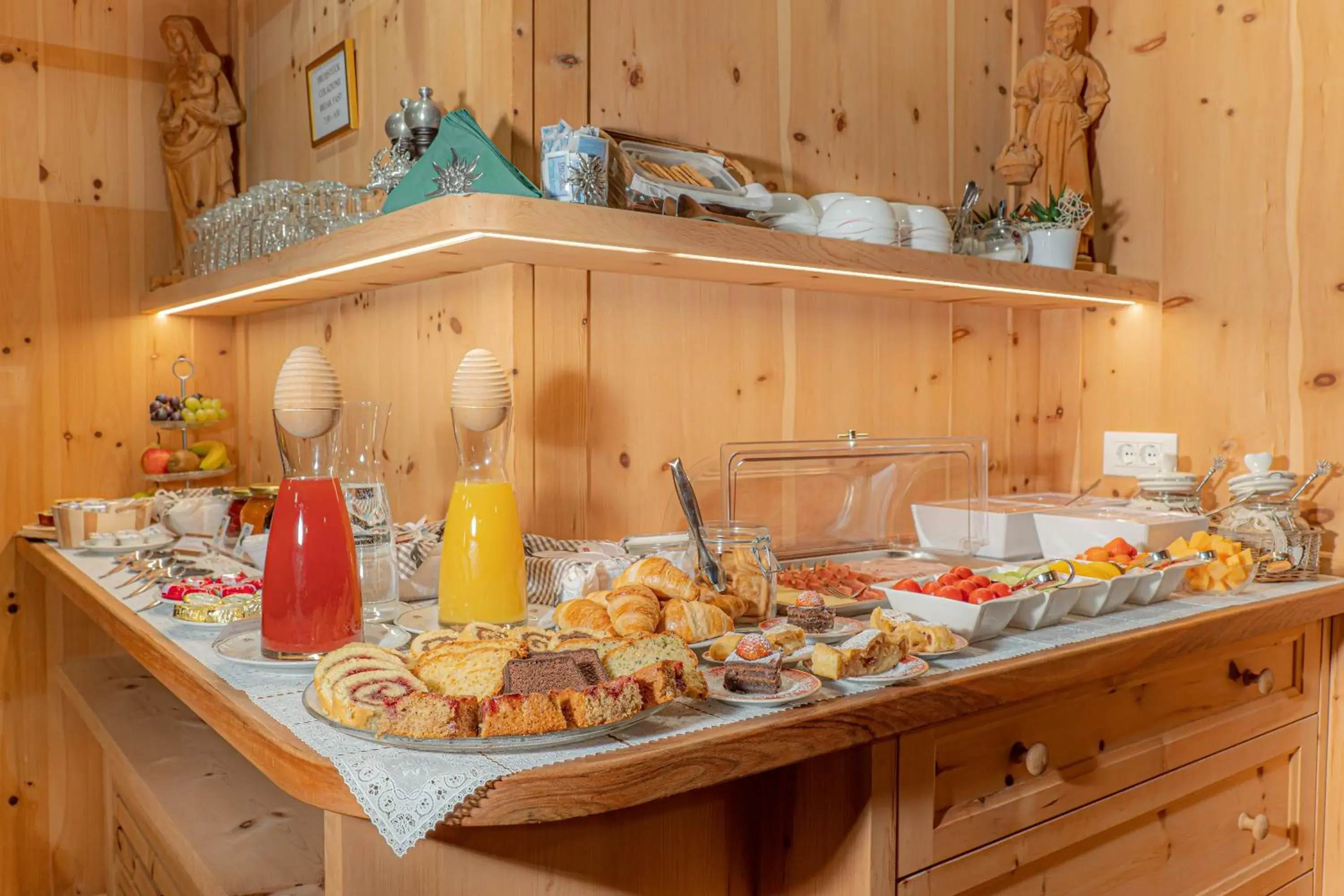 Garni Tramans Garni Tramans