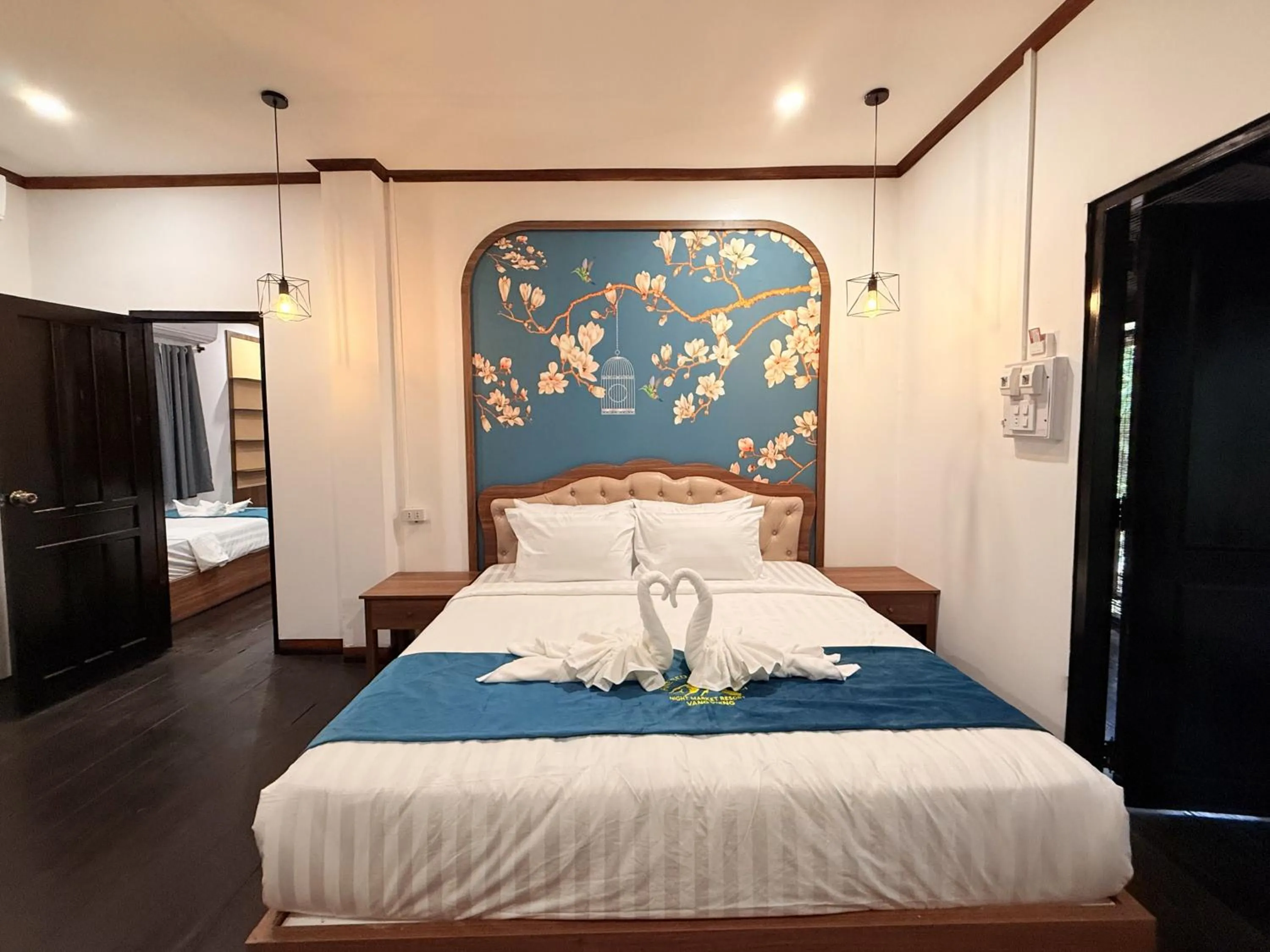 Bed in Vangvieng Night Market Resort
