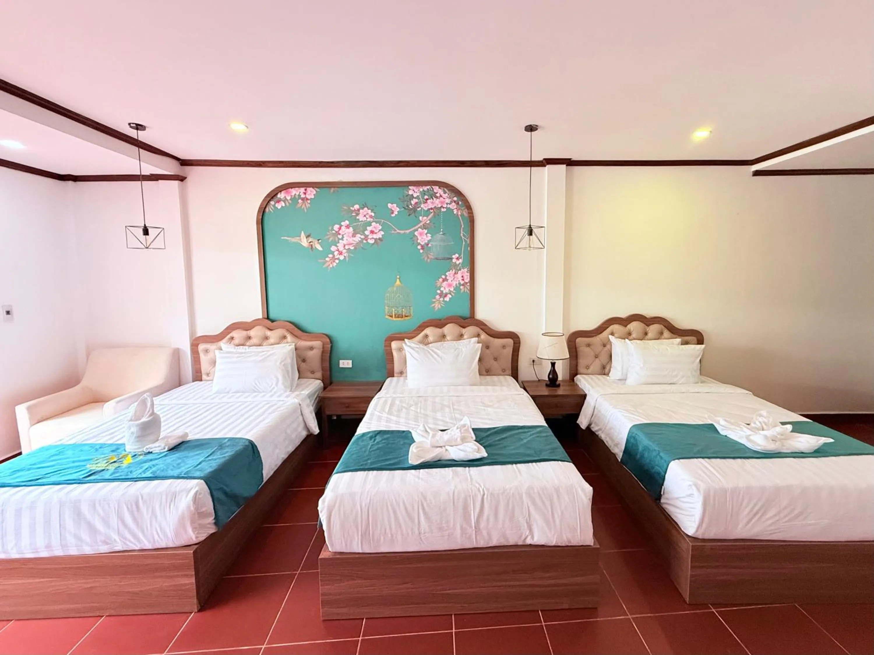 Bed in Vangvieng Night Market Resort