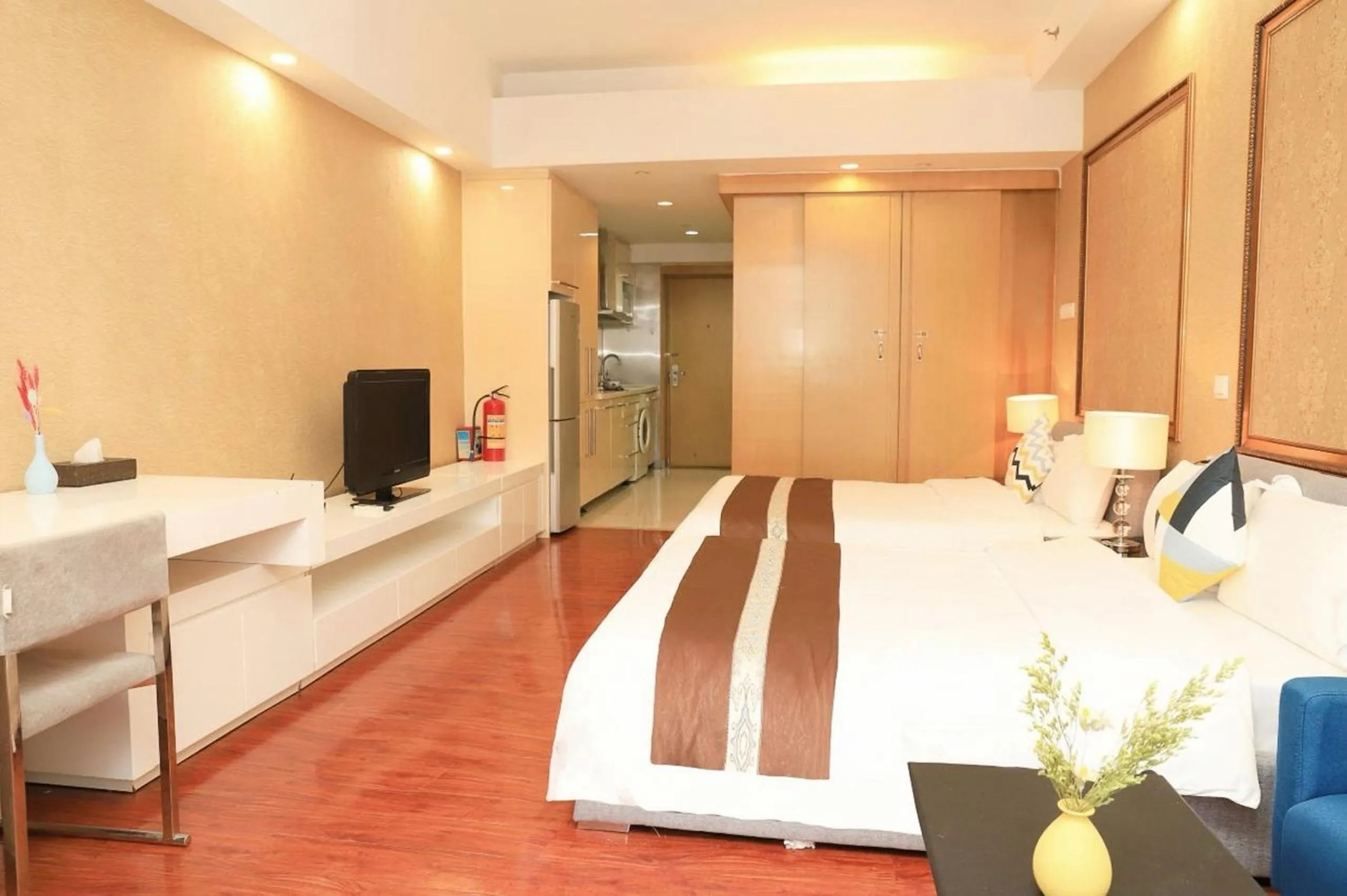 Special Offer Twin Room in Jiayuan Executive ApartHotel Guangzhou Wuyangcun Metro Station Zhujiang New Town Branch
