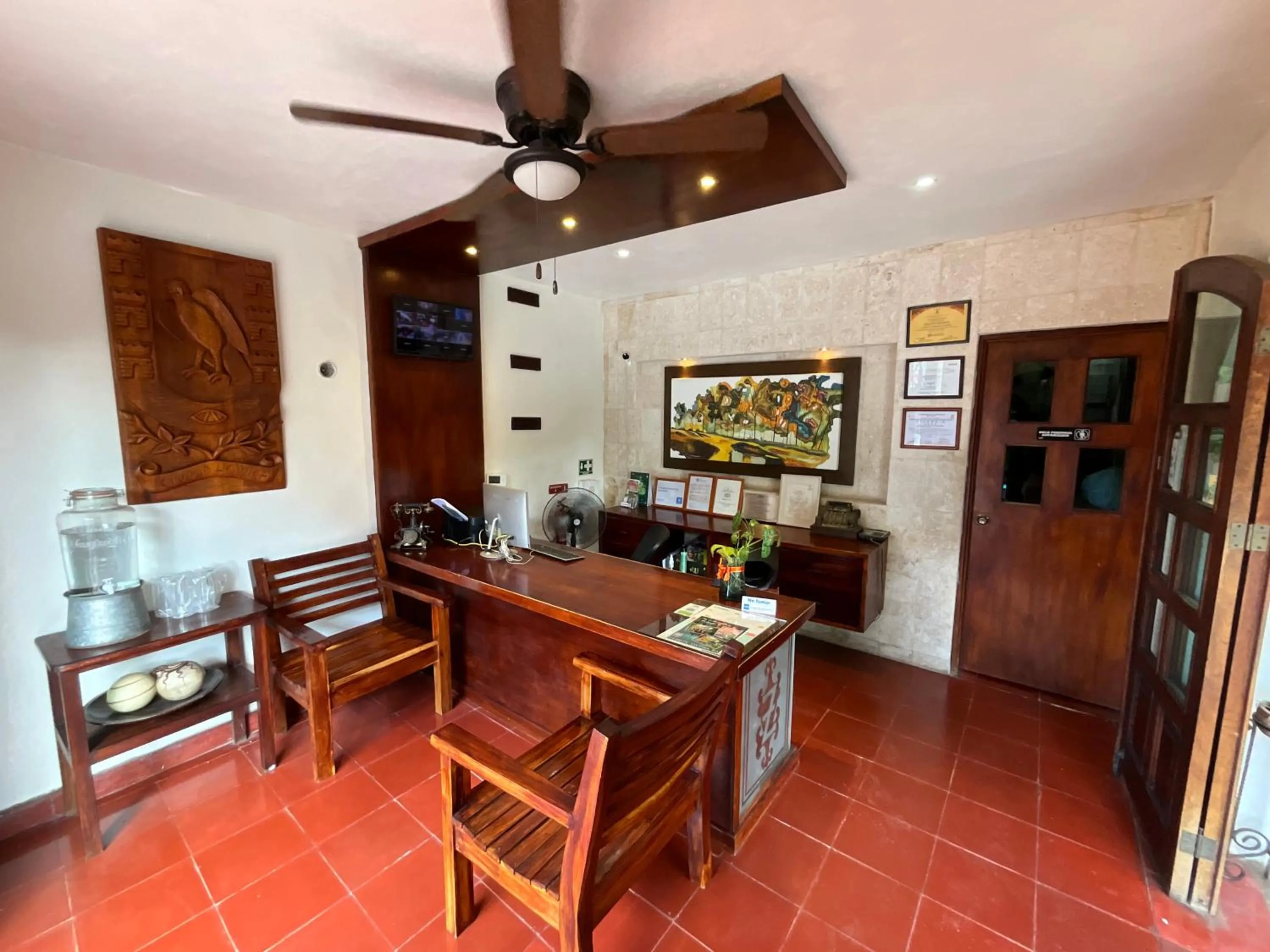 Property building in El Zaguán Colonial by GuruHotel