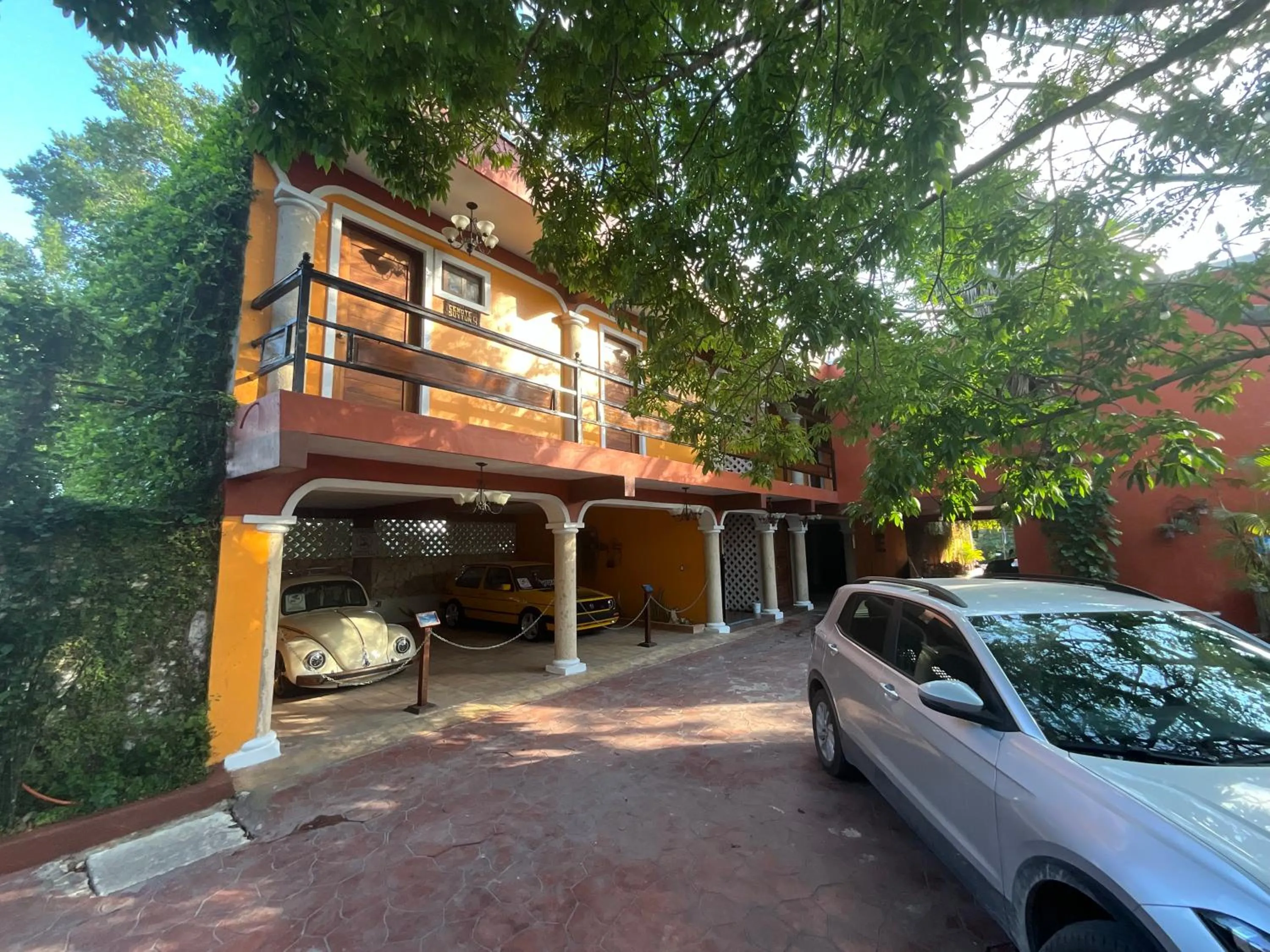 Property building in El Zaguán Colonial by GuruHotel