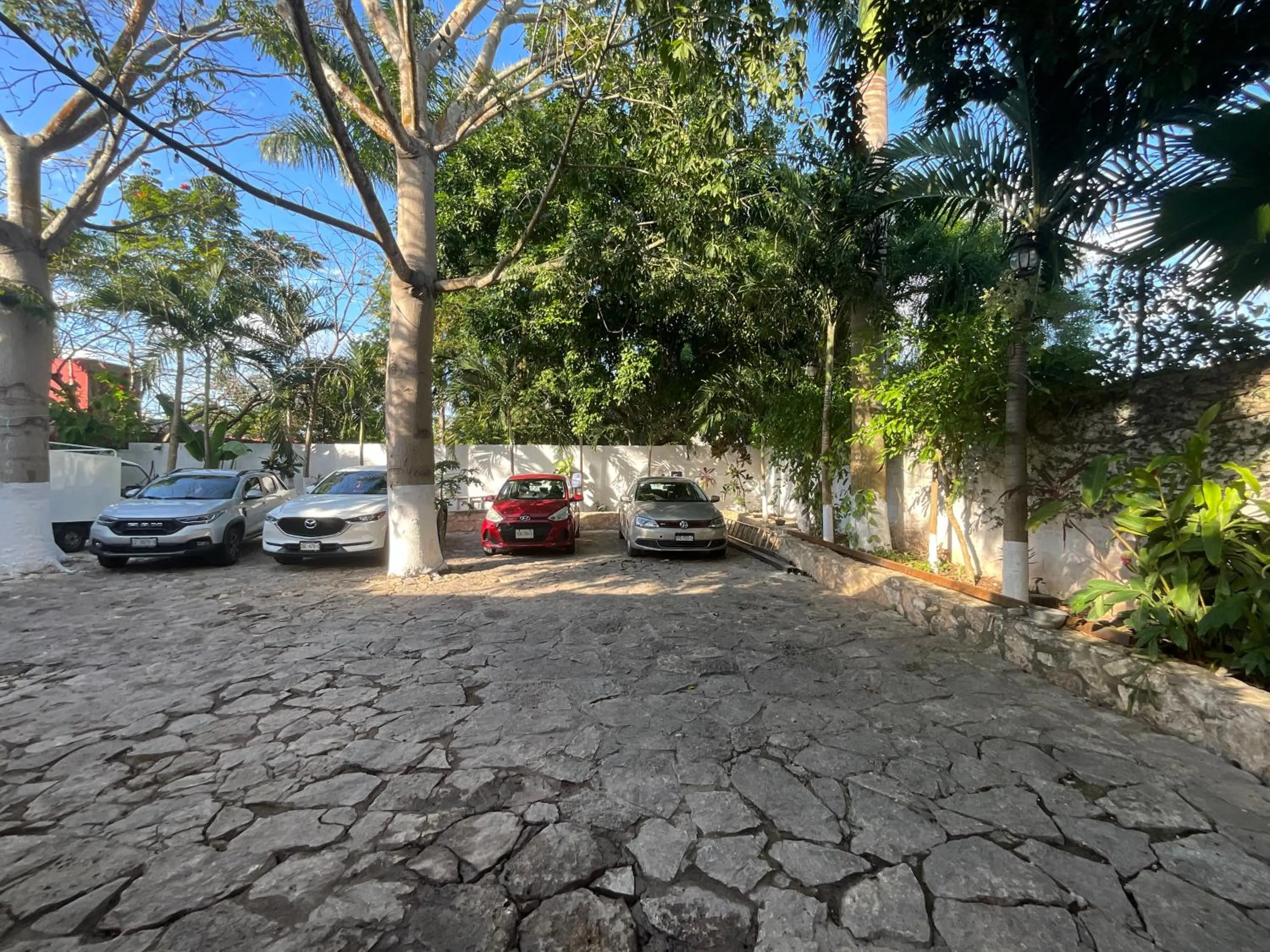 Property building in El Zaguán Colonial by GuruHotel
