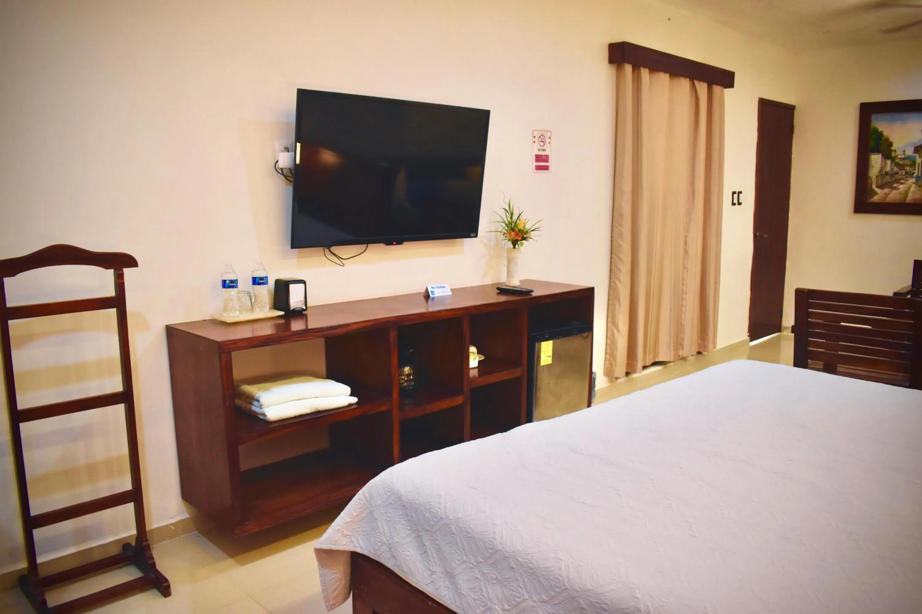 TV and multimedia, Bed in El Zaguán Colonial by GuruHotel