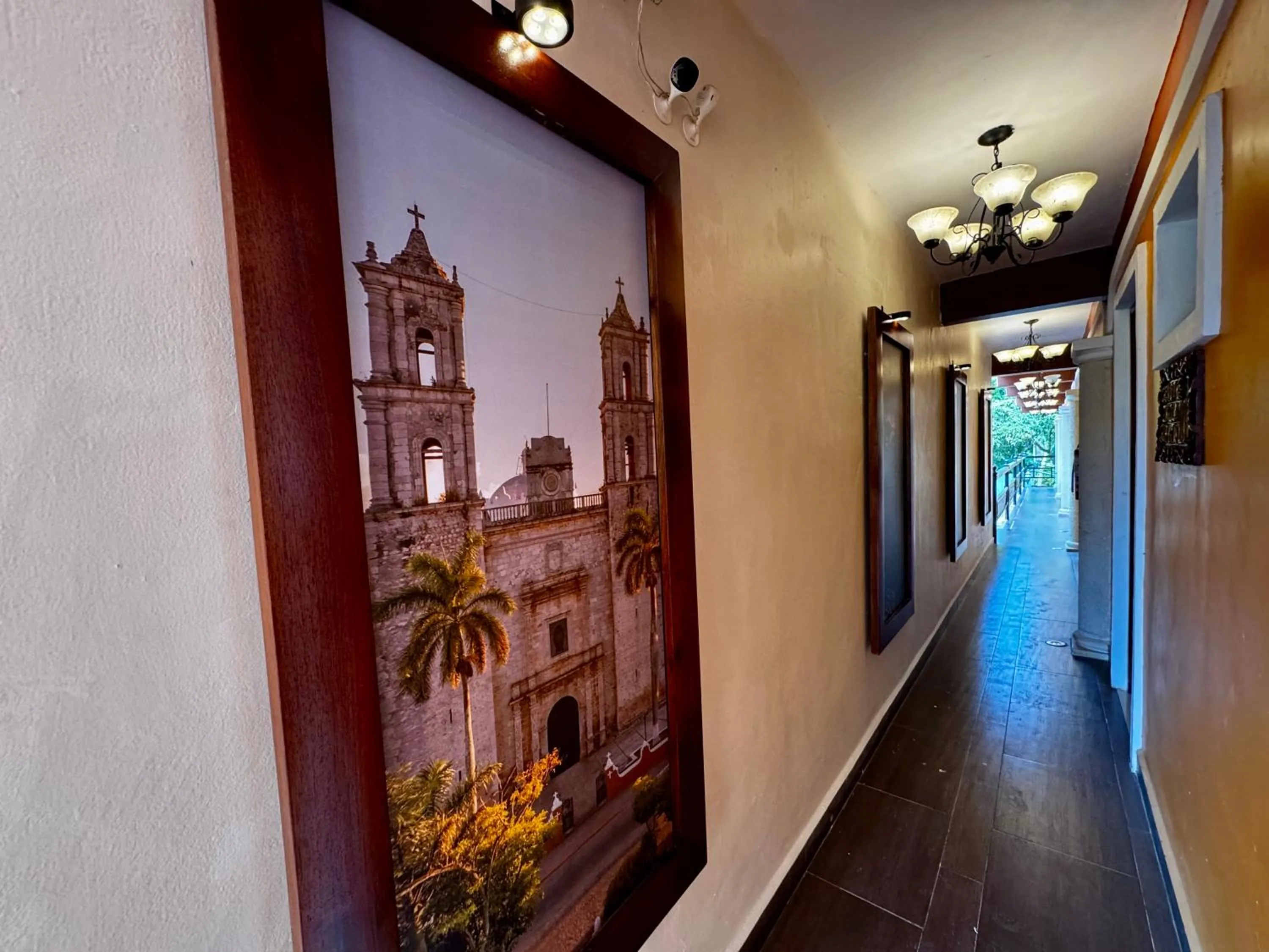 El Zaguán Colonial by GuruHotel