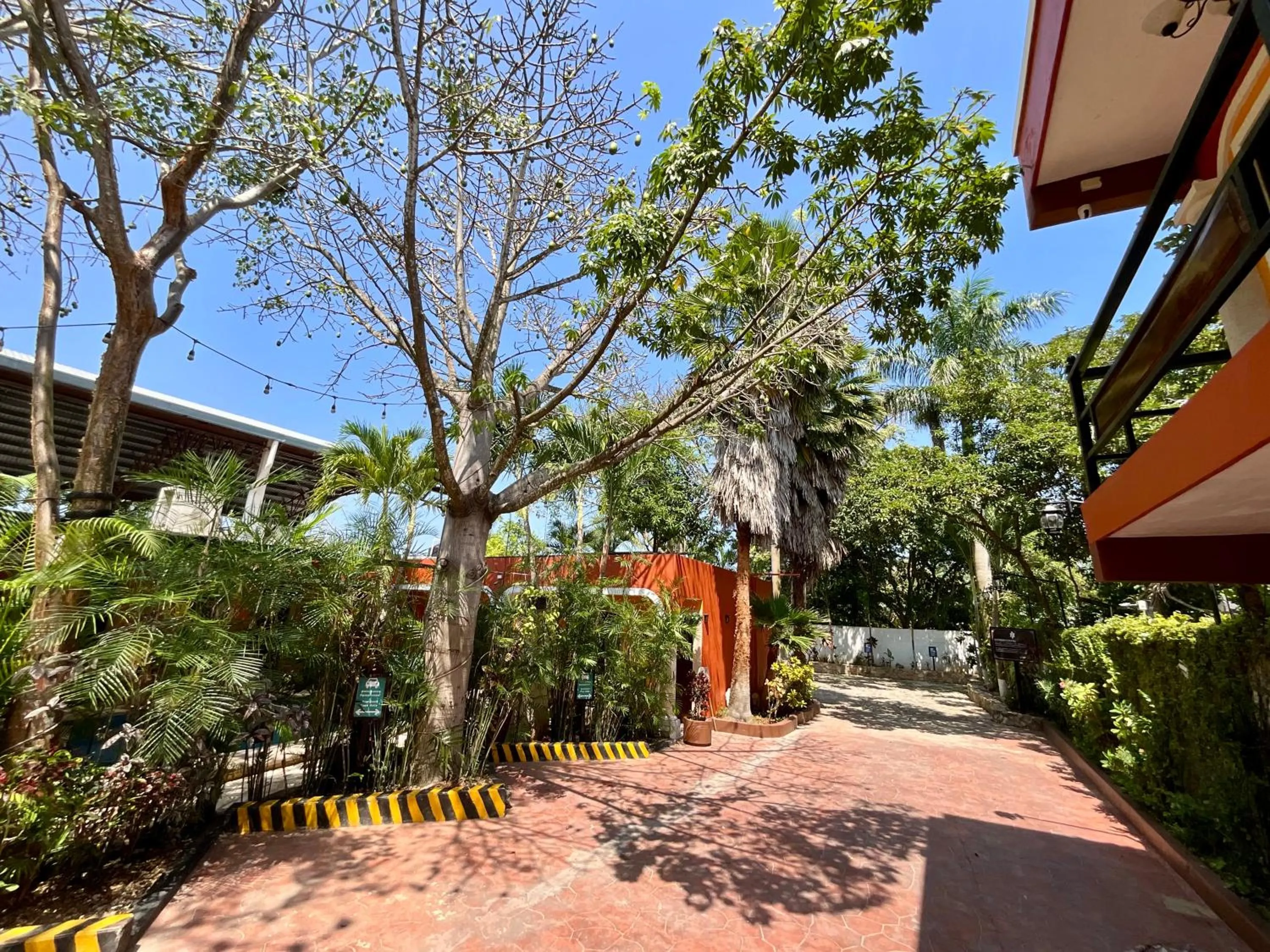 El Zaguán Colonial by GuruHotel