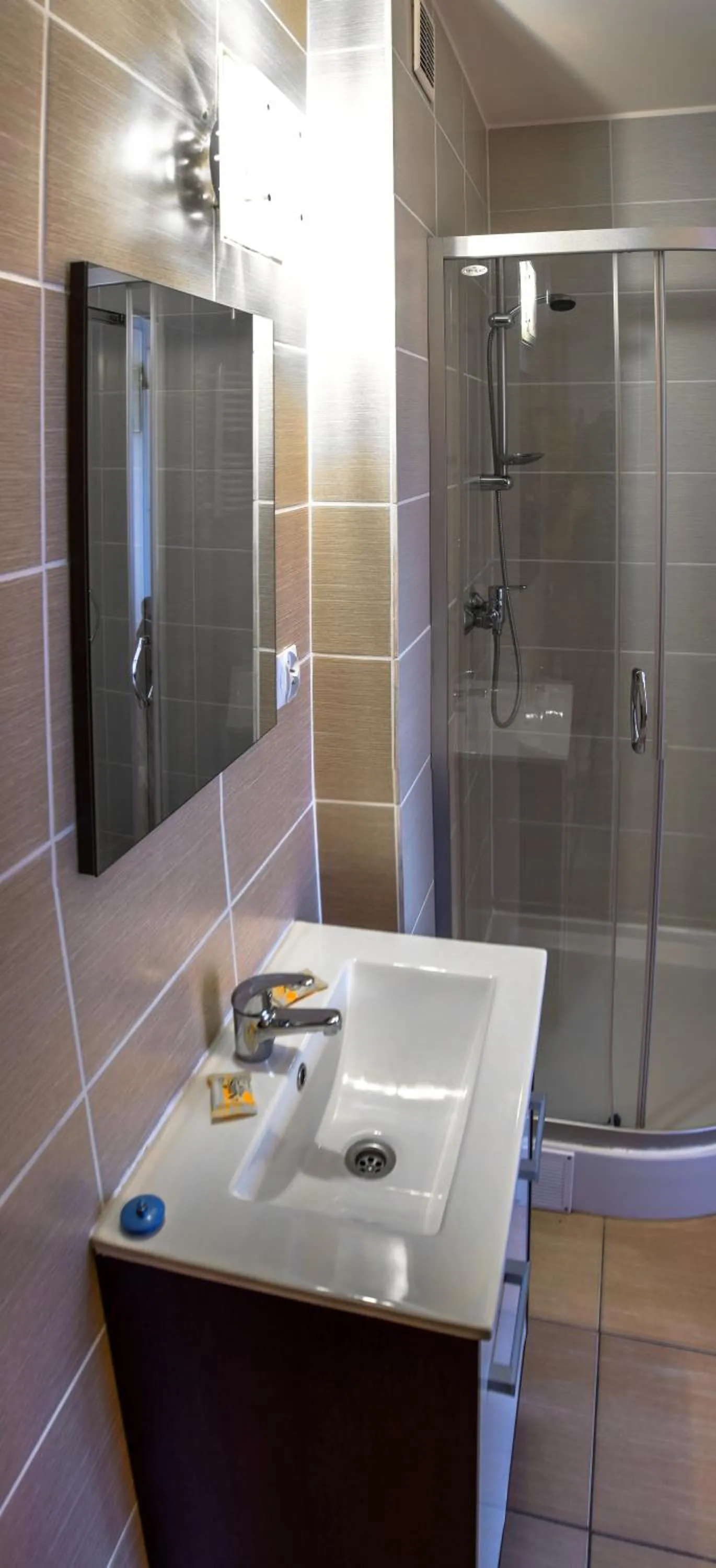 Shower in B&B Villa Varmia