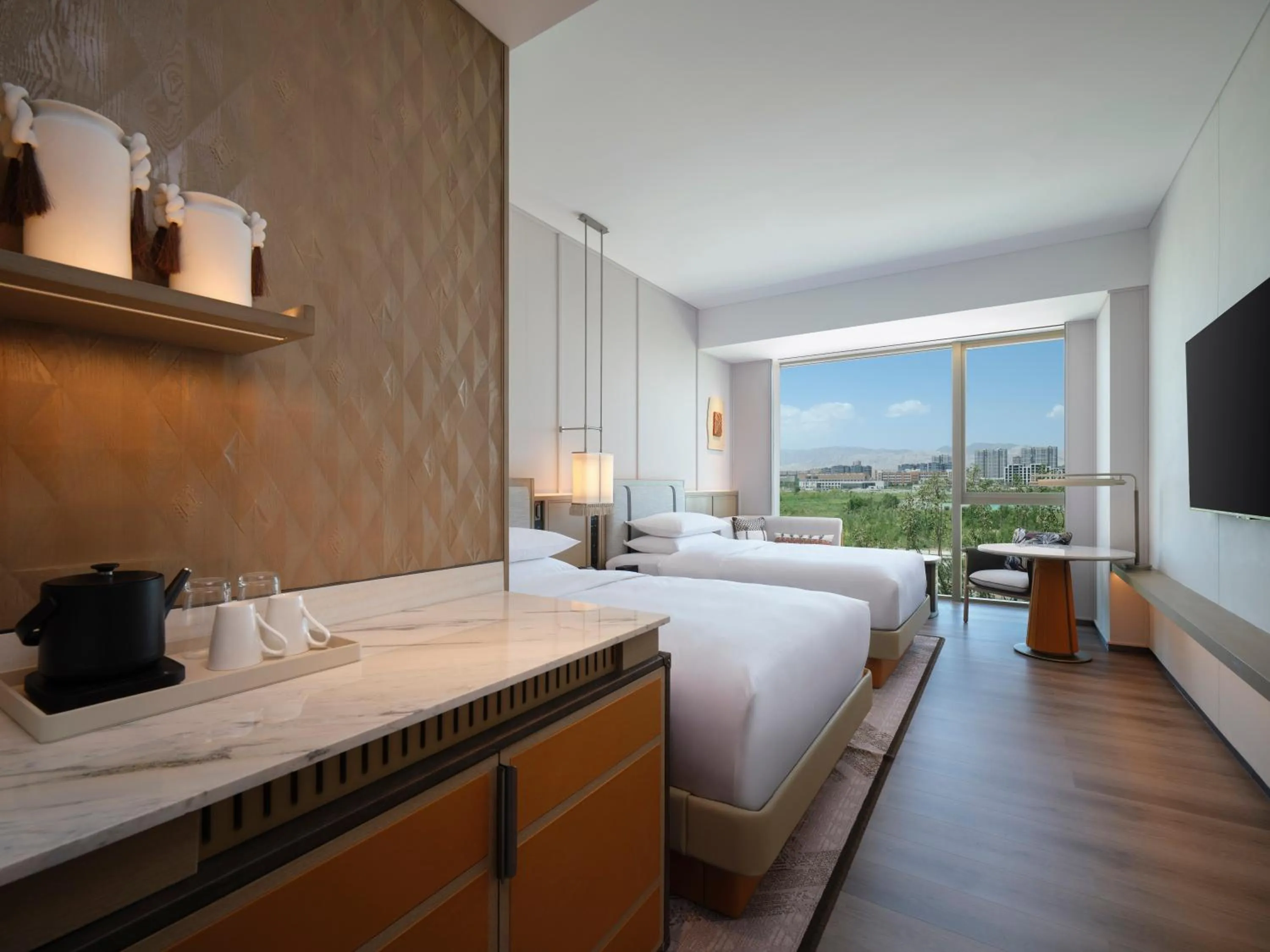 Photo of the whole room, Bed in 库尔勒绿发万怡酒店