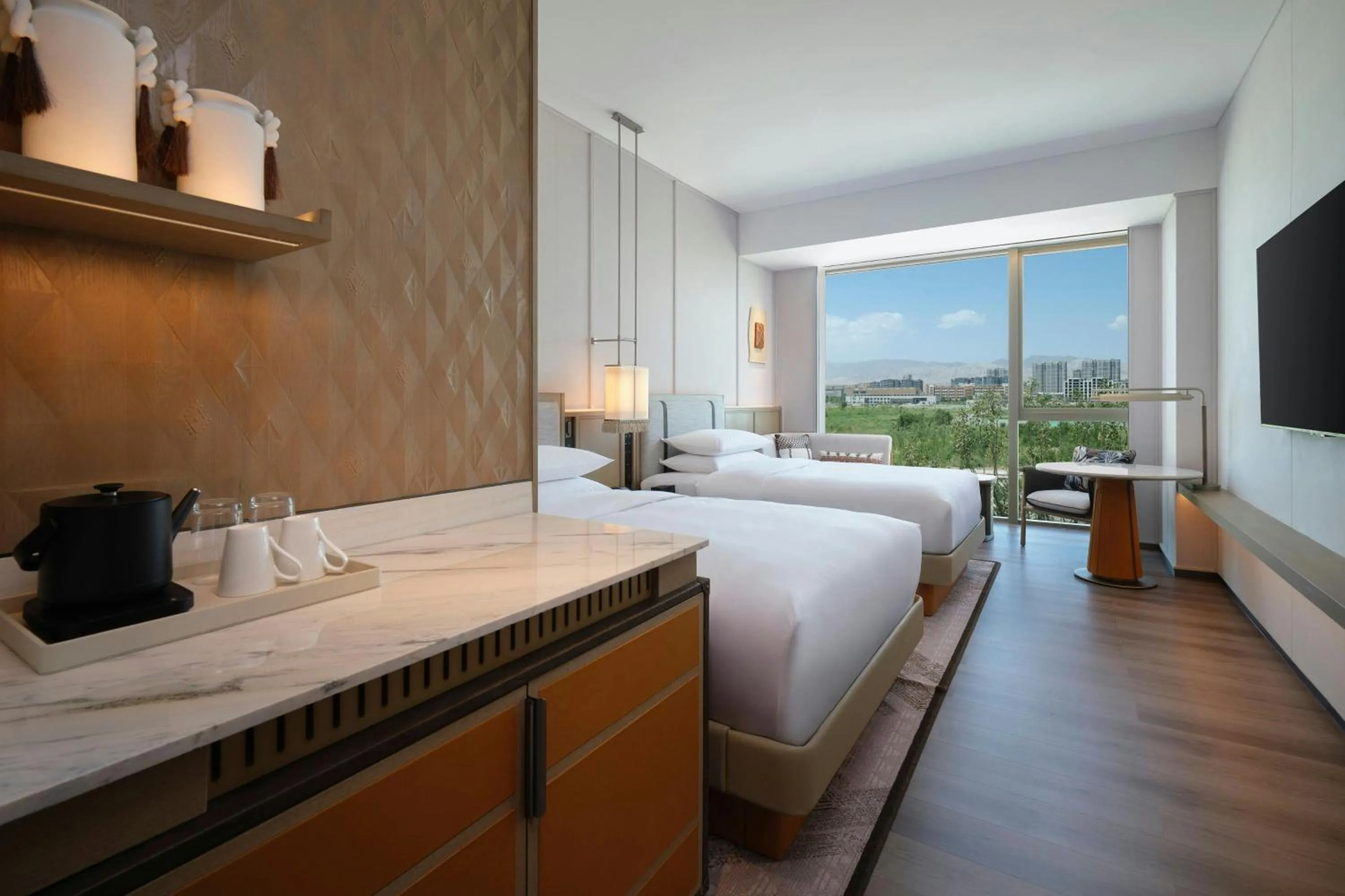 Photo of the whole room, Bed in 库尔勒绿发万怡酒店