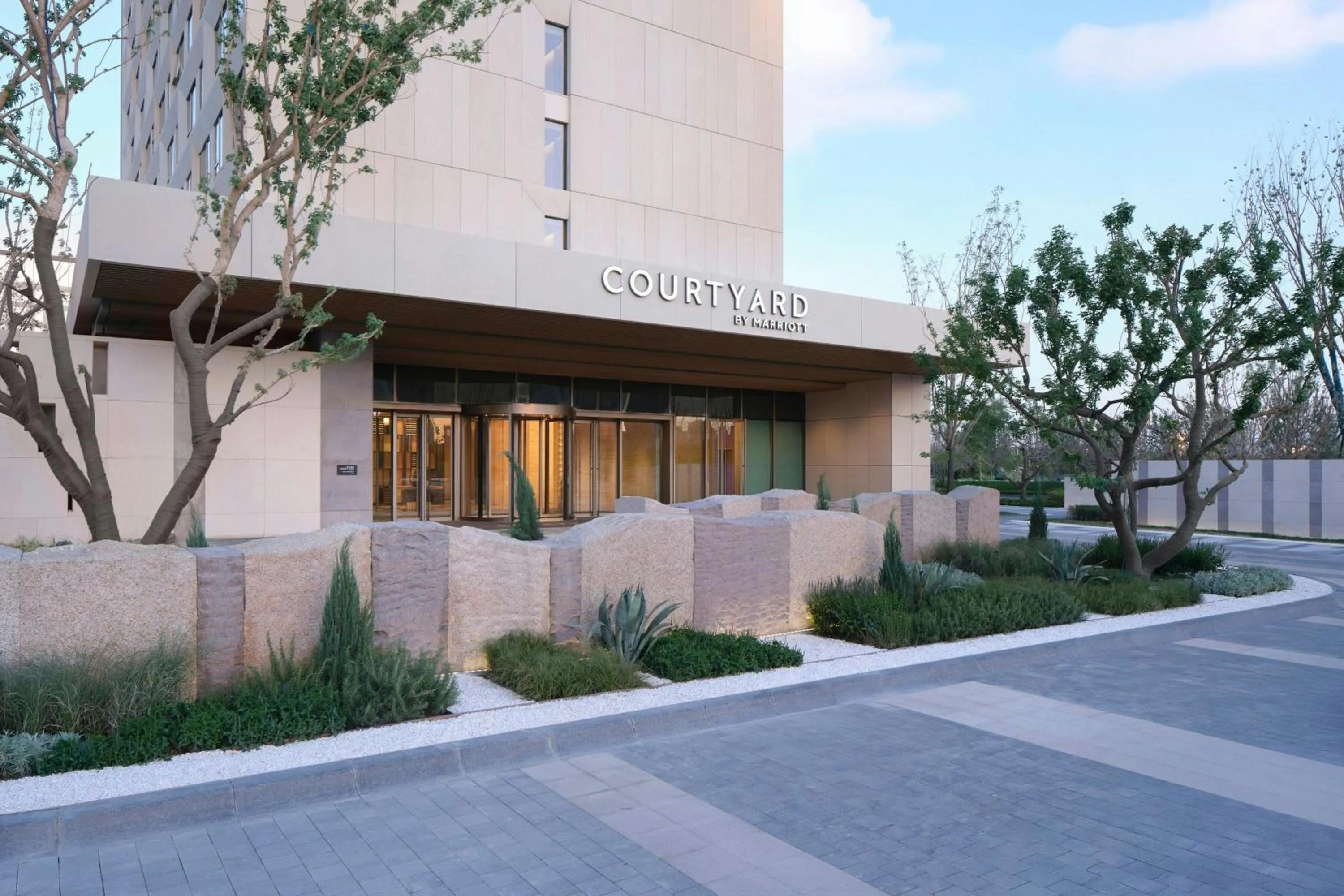 Property building in 库尔勒绿发万怡酒店