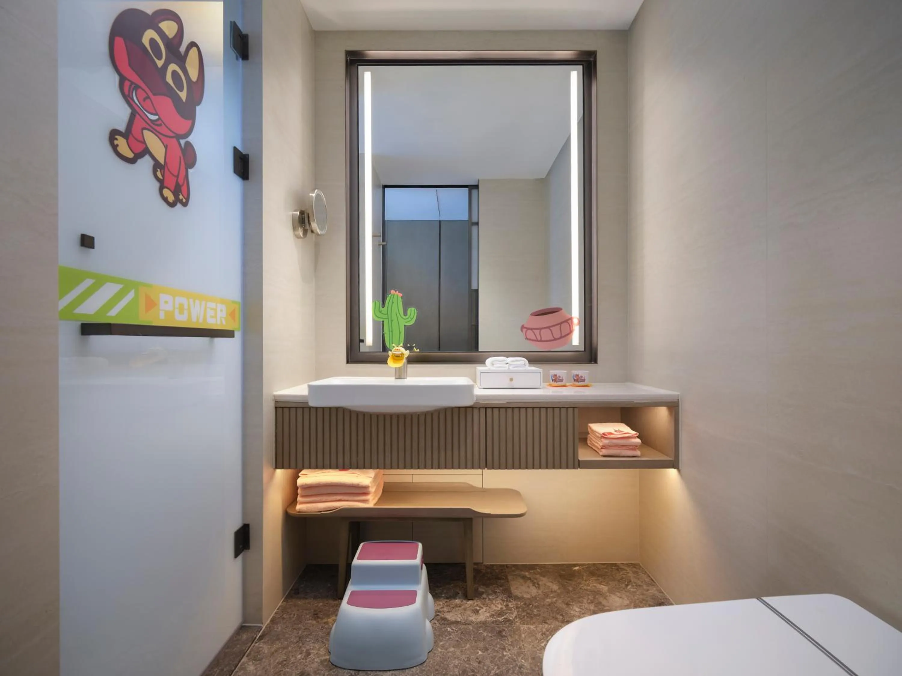 Photo of the whole room, Bed in 库尔勒绿发万怡酒店