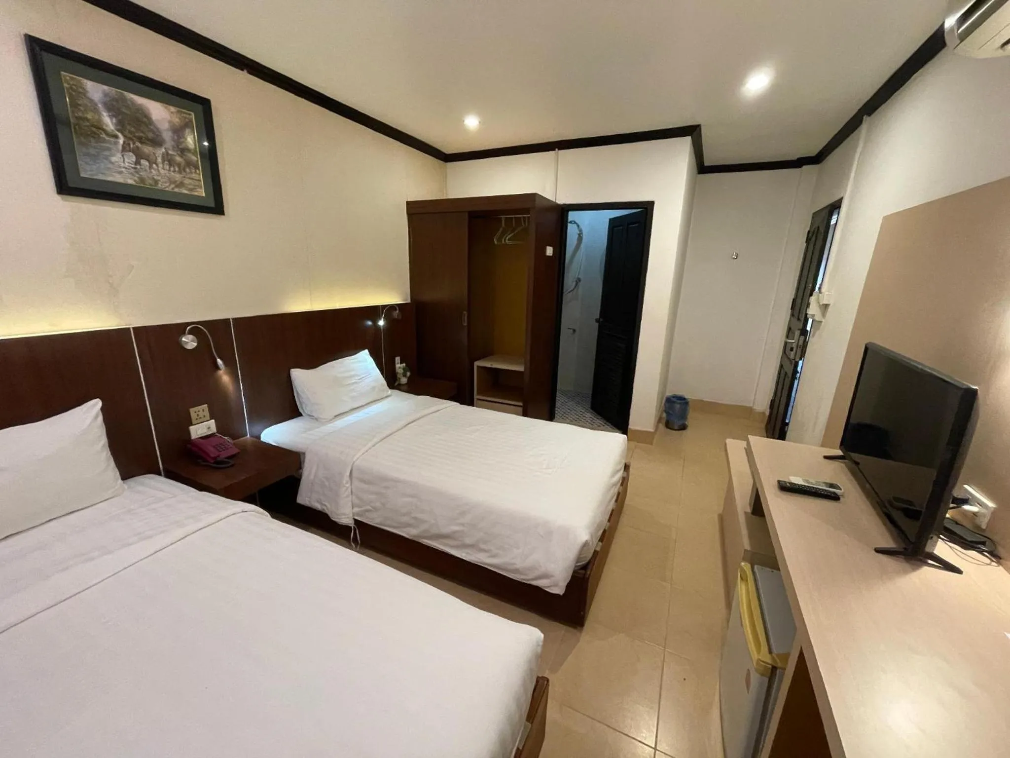 Bed in Lucky city hotel