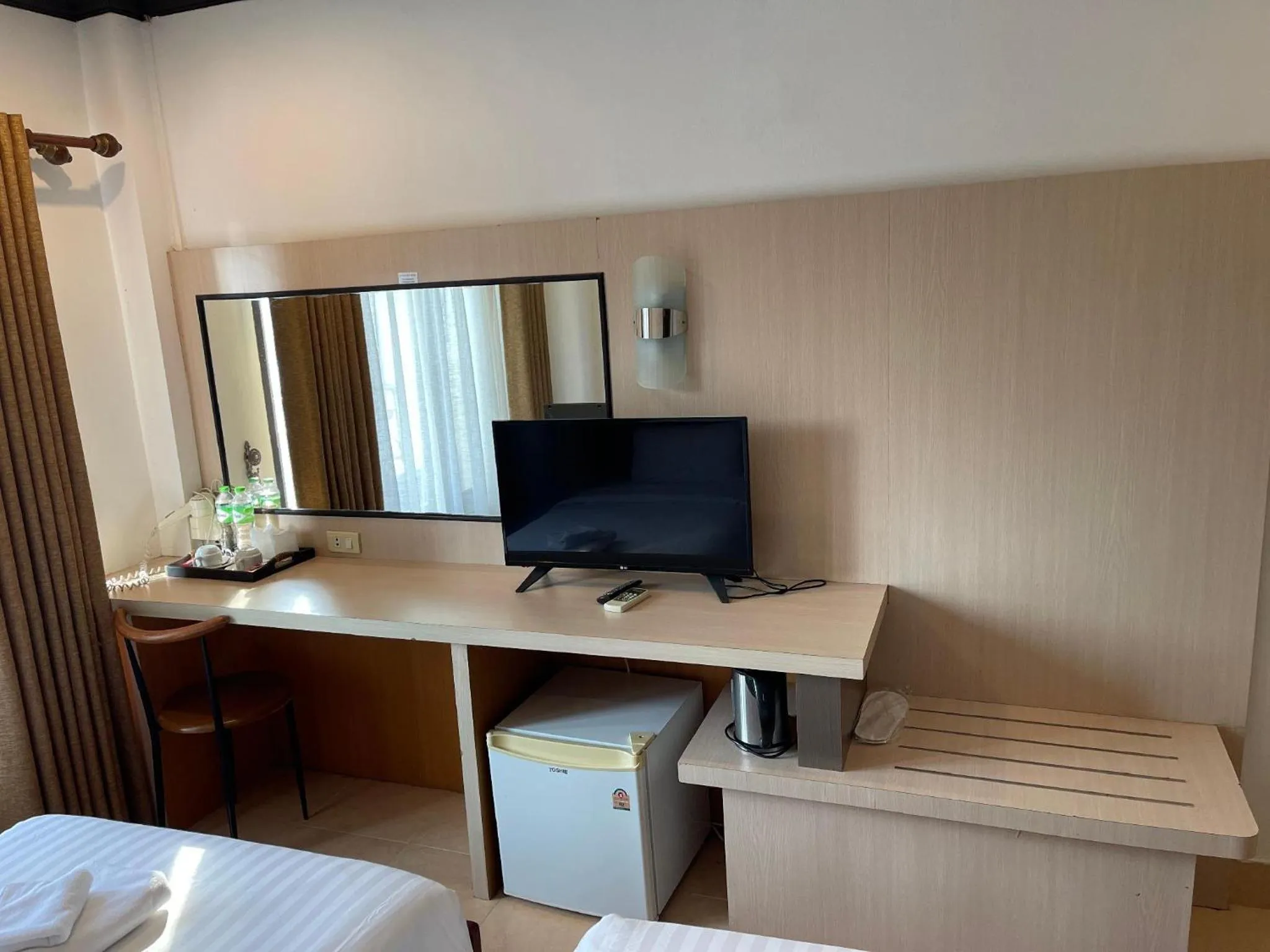 TV and multimedia, Bed in Lucky city hotel