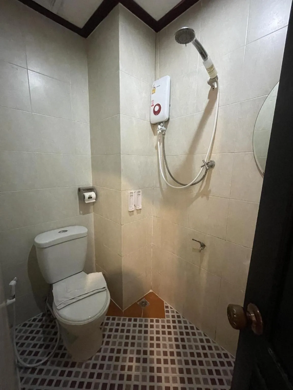 Shower in Lucky city hotel