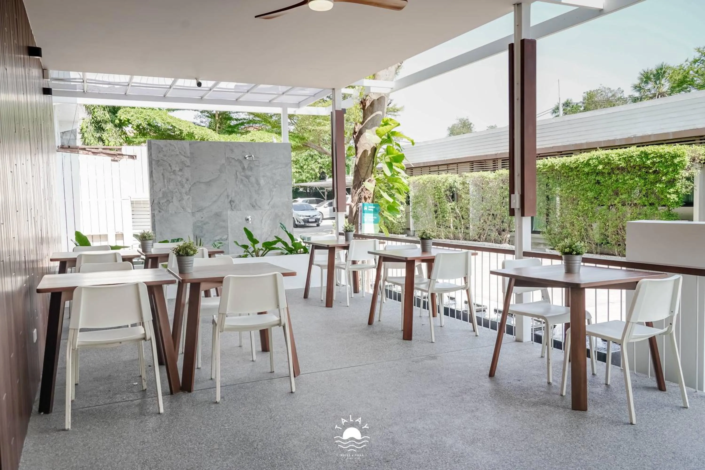 Seating area in Talay Hotel and Villa Cha-am