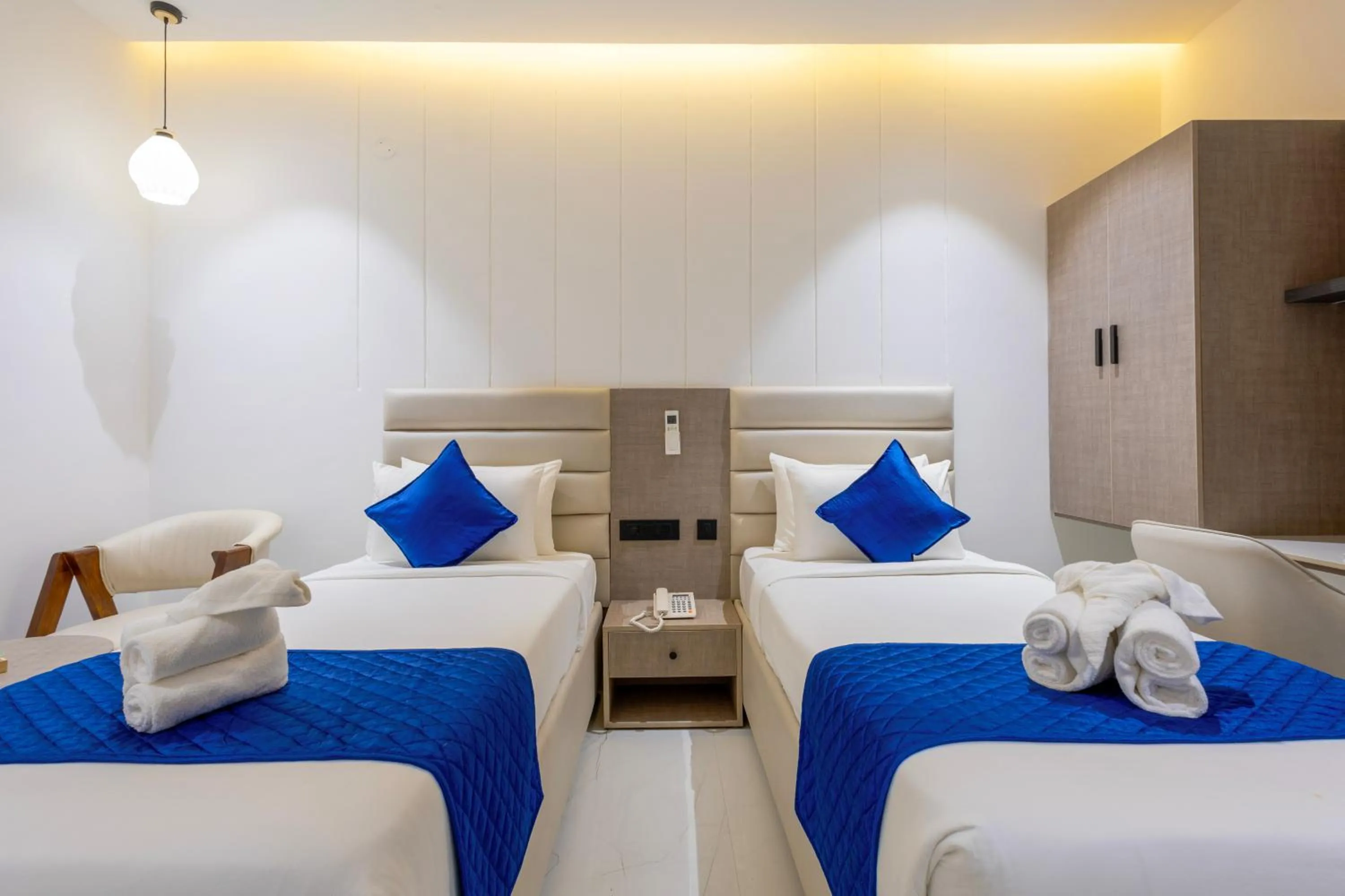 Bedroom, Bed in ECKO La Maniere Business Hotels