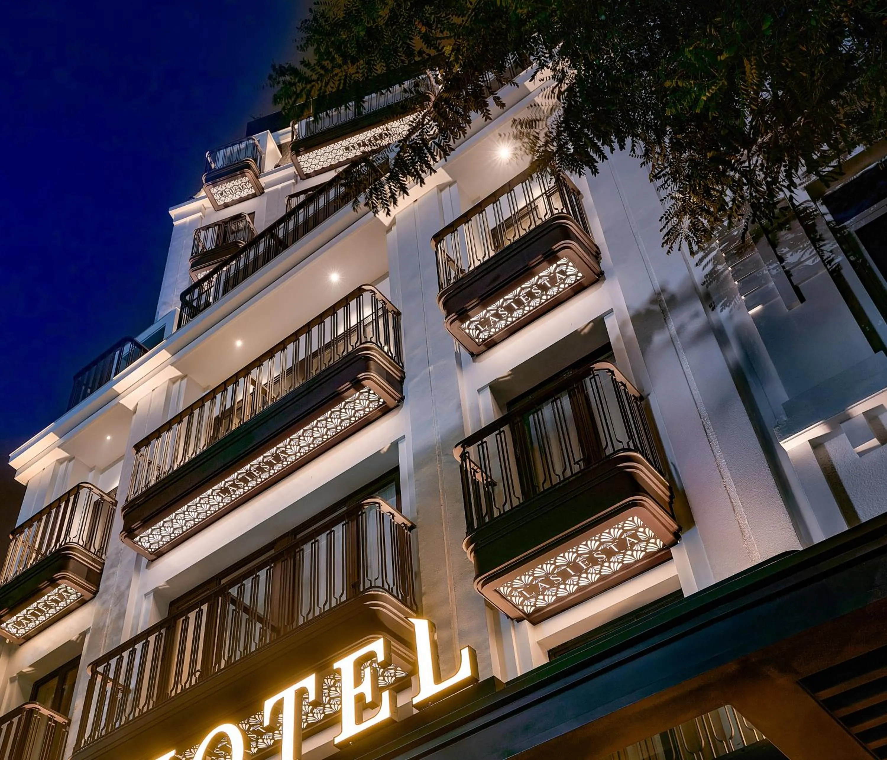 Decorative detail in La Siesta Premium Lakeside