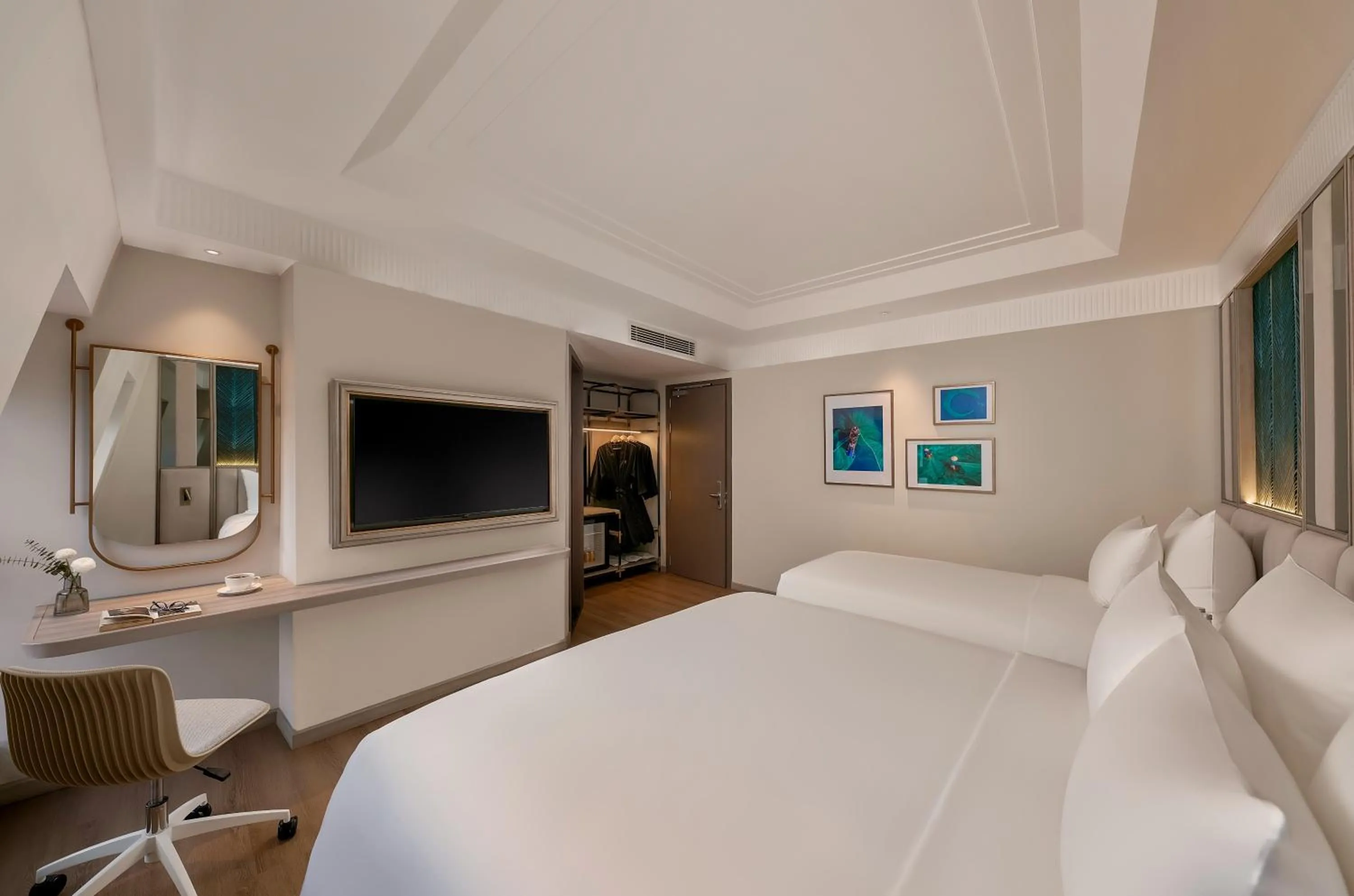 Bed in La Siesta Premium Lakeside