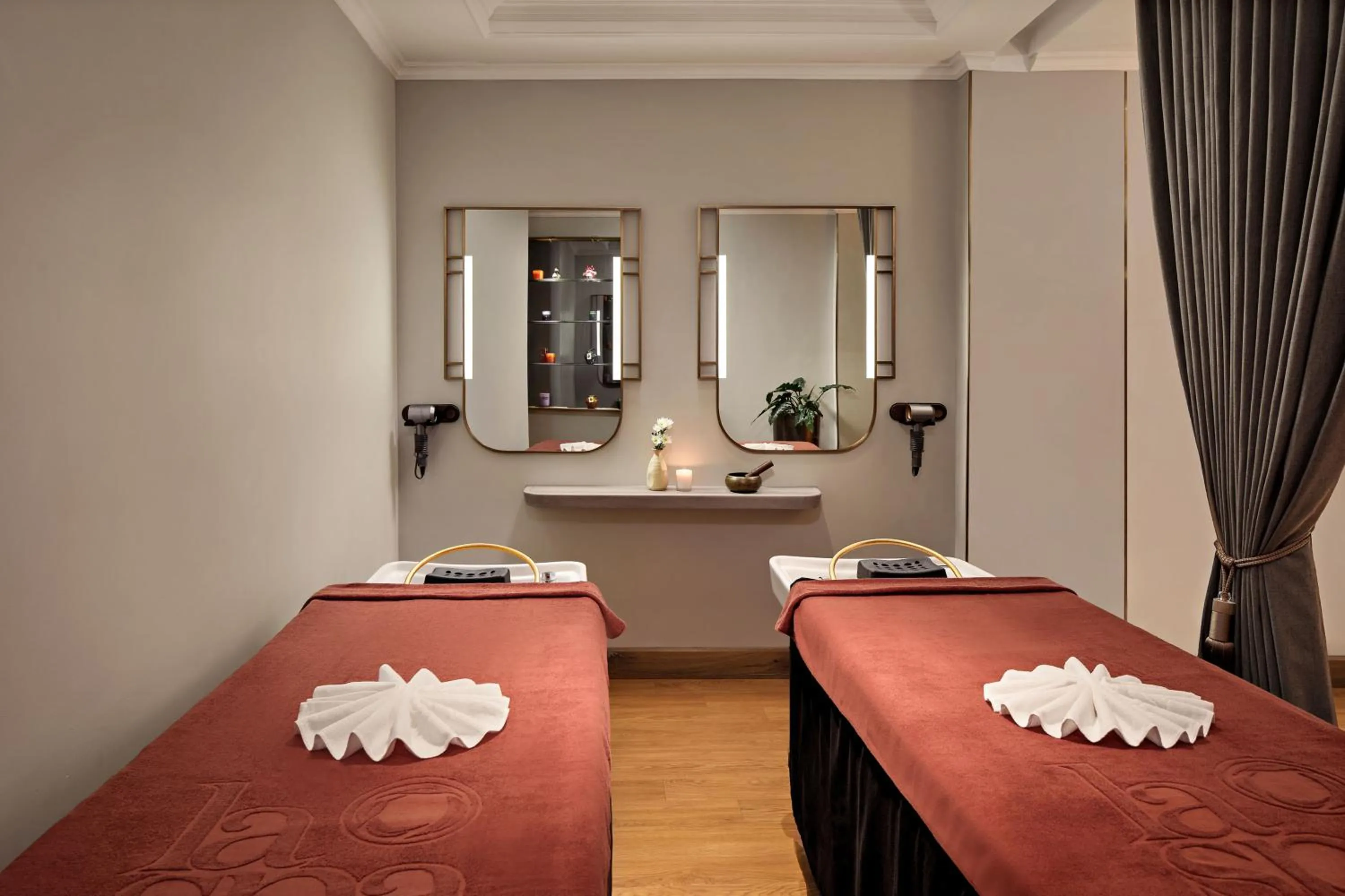 Spa and wellness centre/facilities, Bed in La Siesta Premium Lakeside