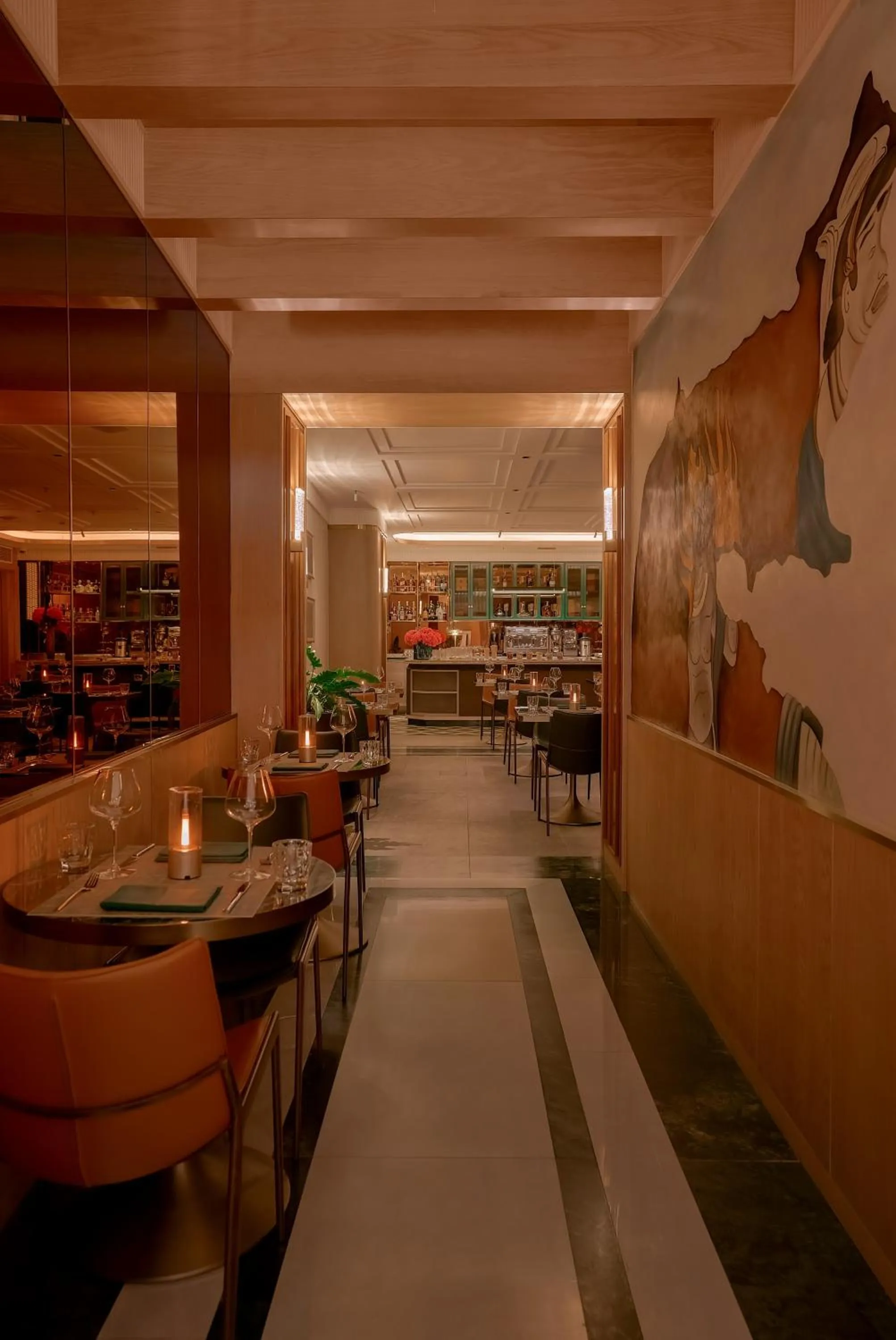 Restaurant/places to eat in La Siesta Premium Lakeside