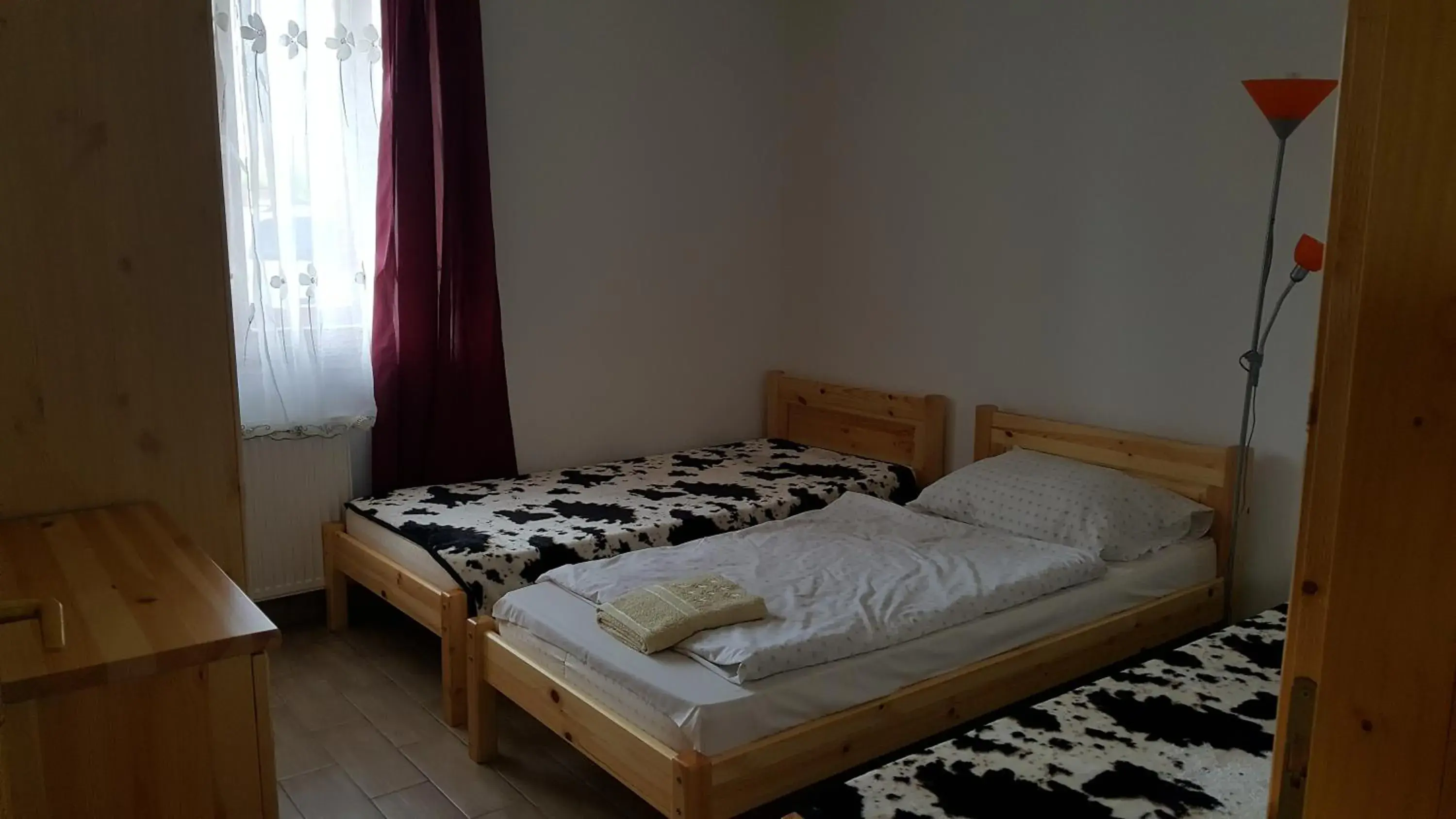 Two-Bedroom Apartment - single occupancy in Gesztenyés Vendégház Two-Bedroom Apartment - single occupancy in Gesztenyés Vendégház