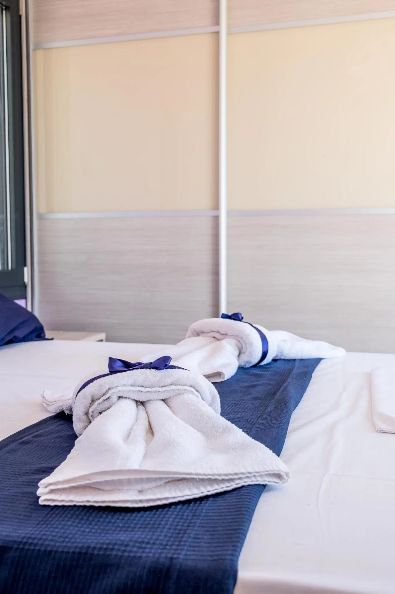 Bed in Golden Sun Villas