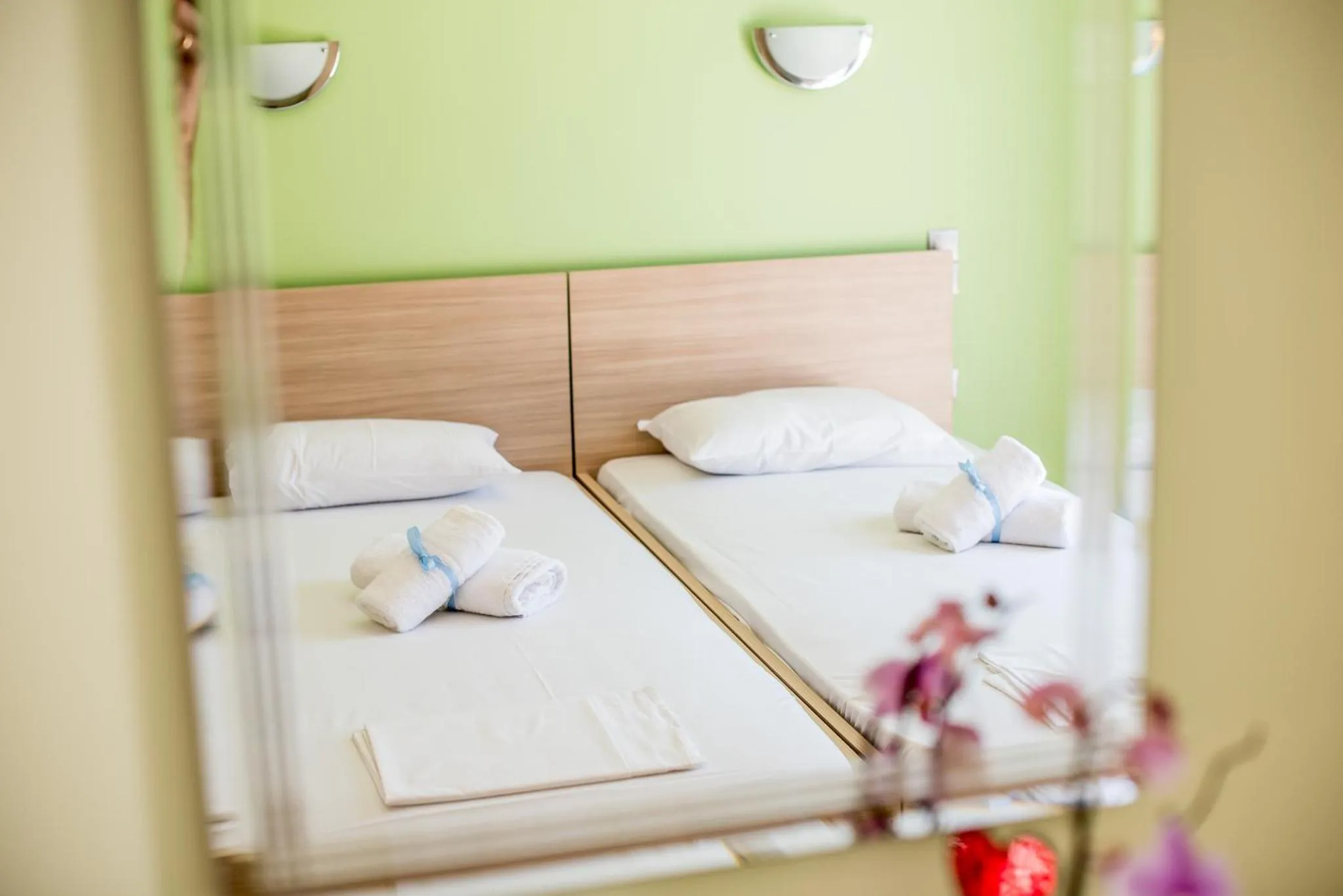 Bed in Golden Sun Villas