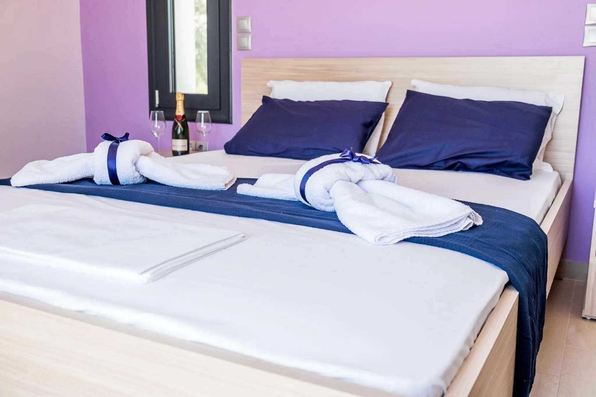 Bed in Golden Sun Villas