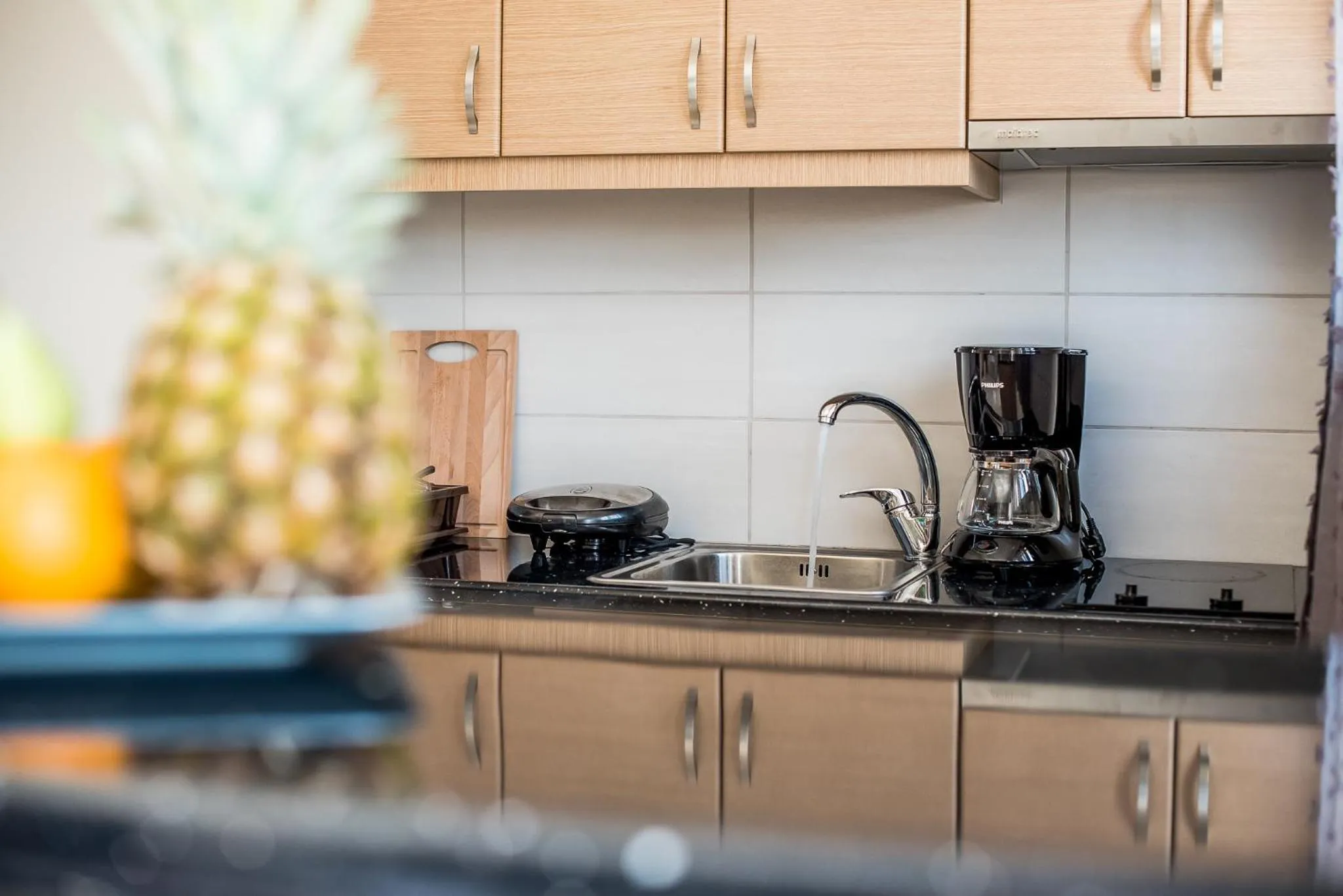Kitchen or kitchenette in Golden Sun Villas