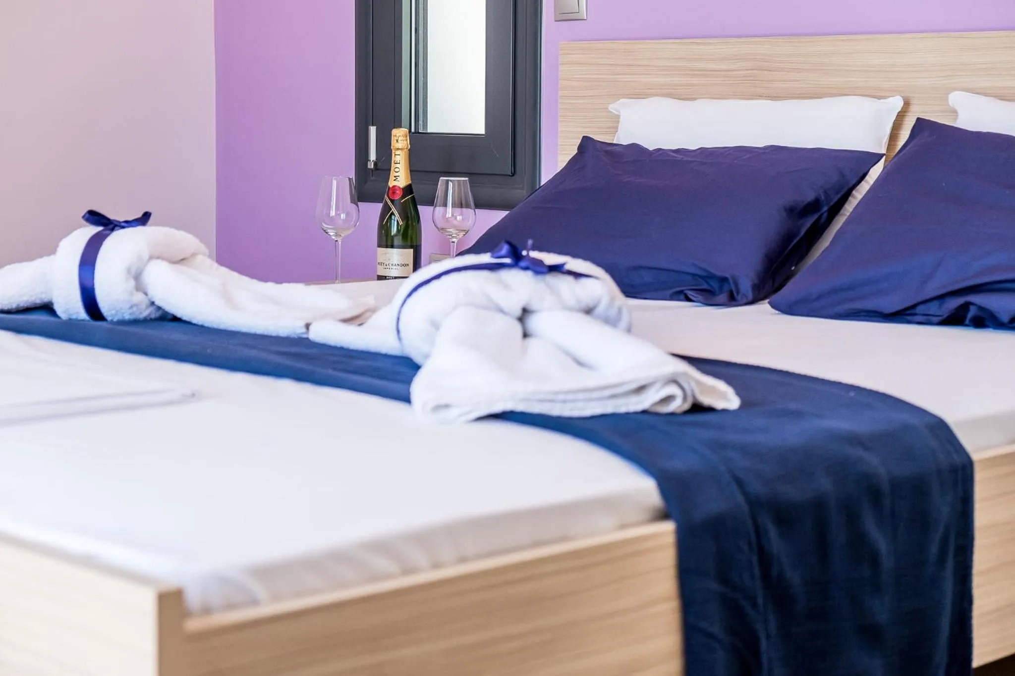 Bed in Golden Sun Villas