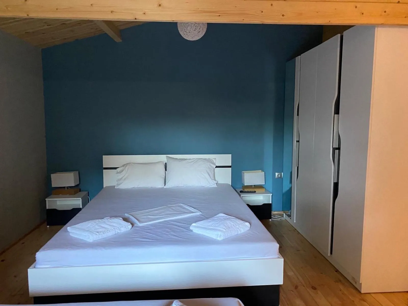 Bed in Golden Sun Villas