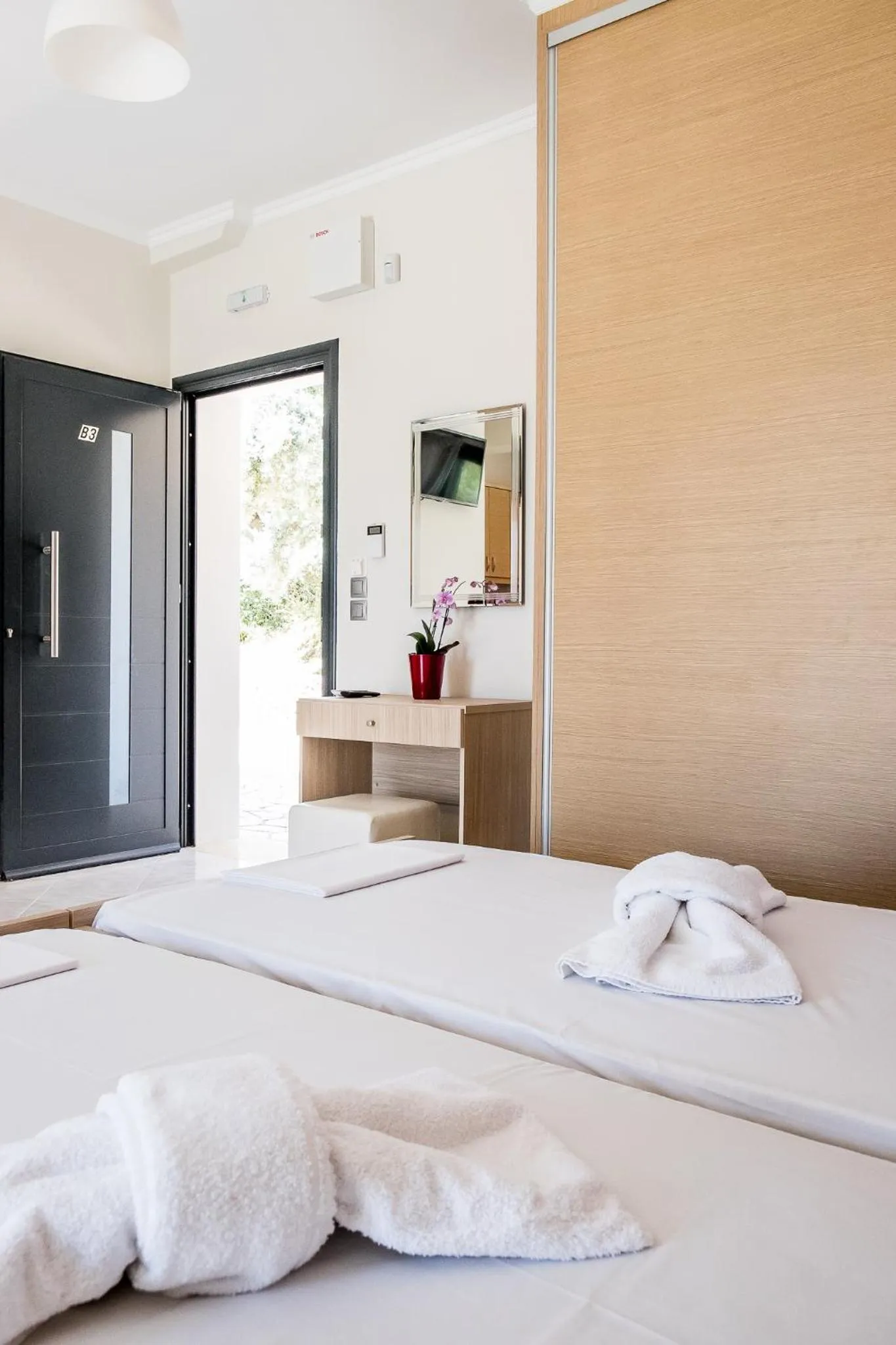 Decorative detail, Bed in Golden Sun Villas