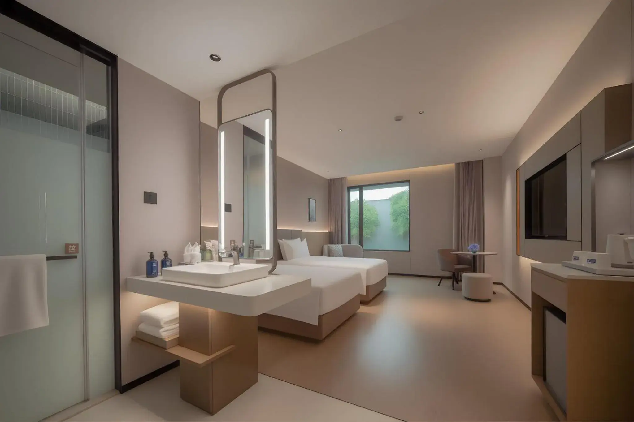 Photo of the whole room, Bed in Holiday Inn Express Shanghai on The Bund by IHG Photo of the whole room, Bed in Holiday Inn Express Shanghai on The Bund by IHG