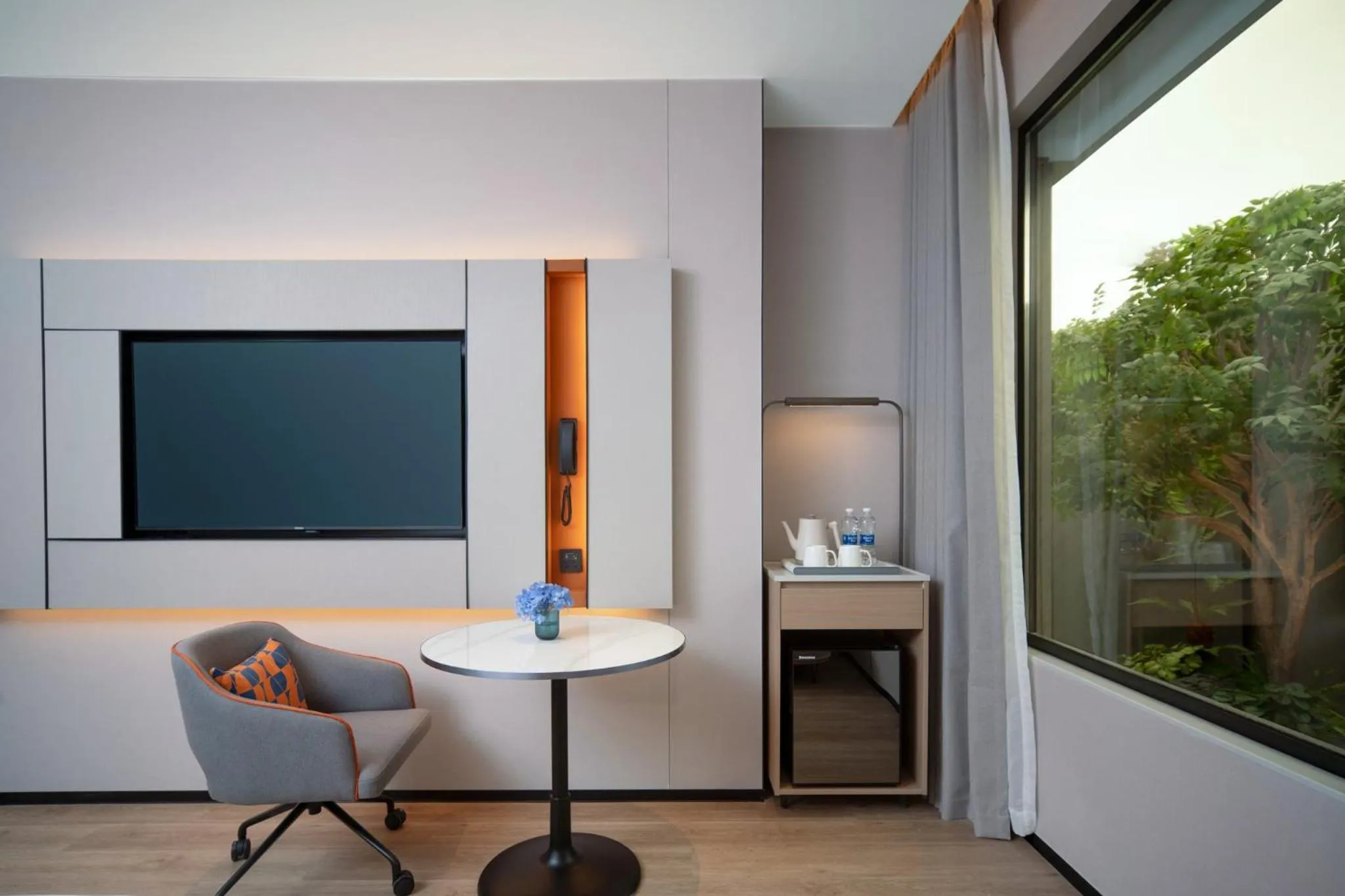 Photo of the whole room in Holiday Inn Express Shanghai on The Bund by IHG